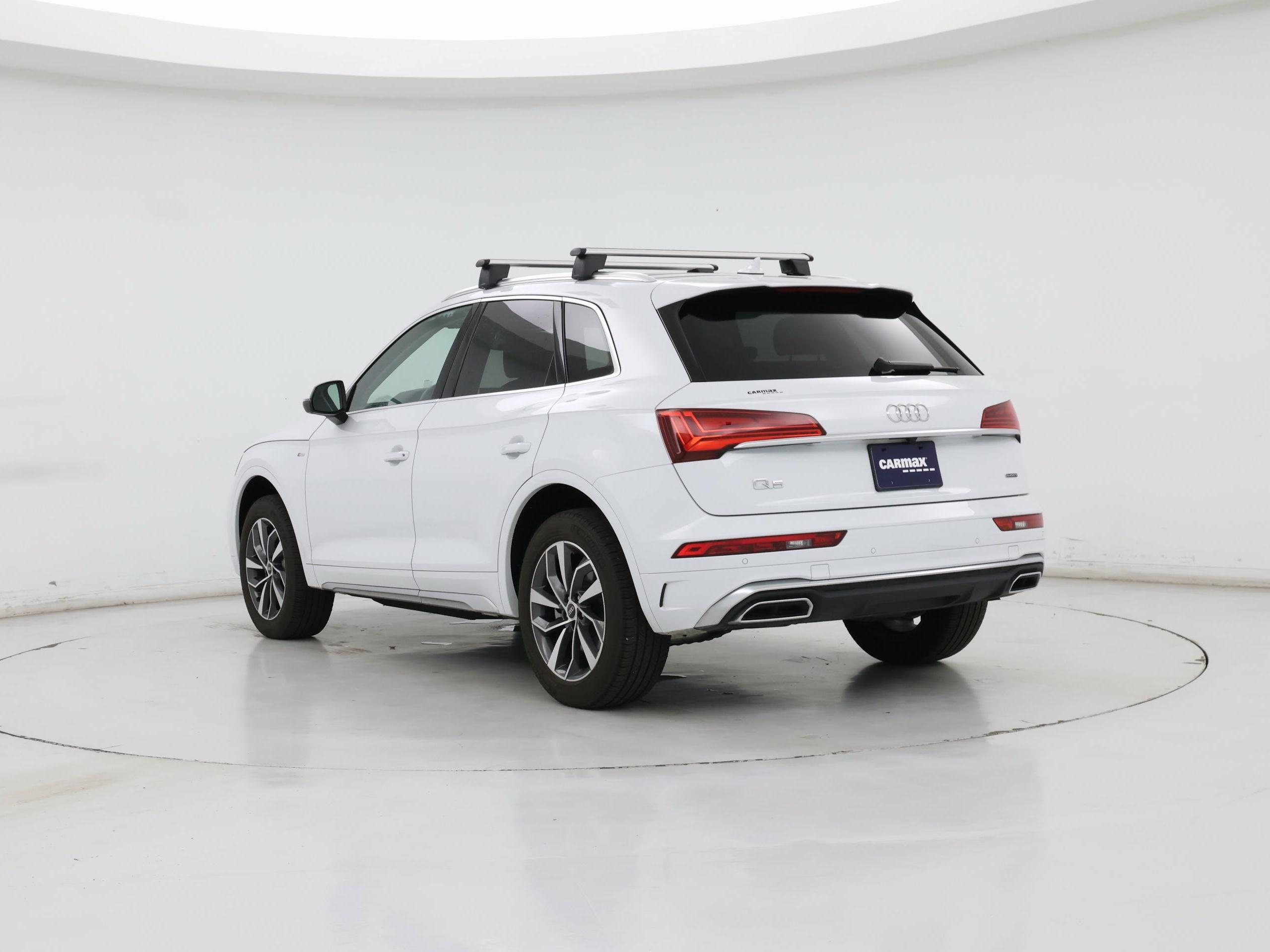Thumbnail: 2023 Audi Q5 - 2