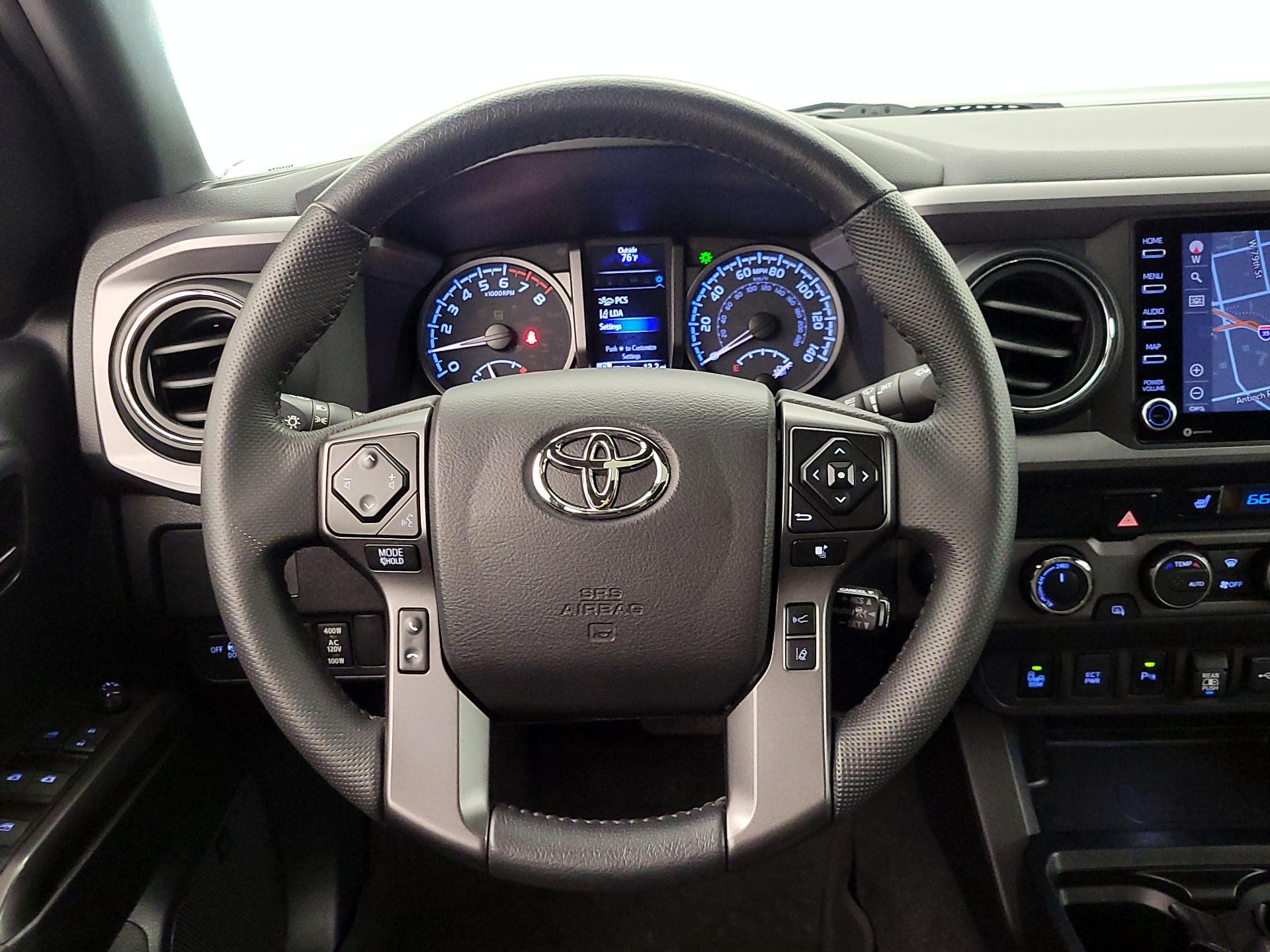 Thumbnail: 2021 Toyota Tacoma - 10