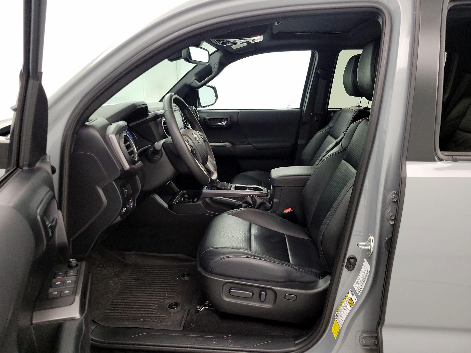 Thumbnail: 2021 Toyota Tacoma - 11