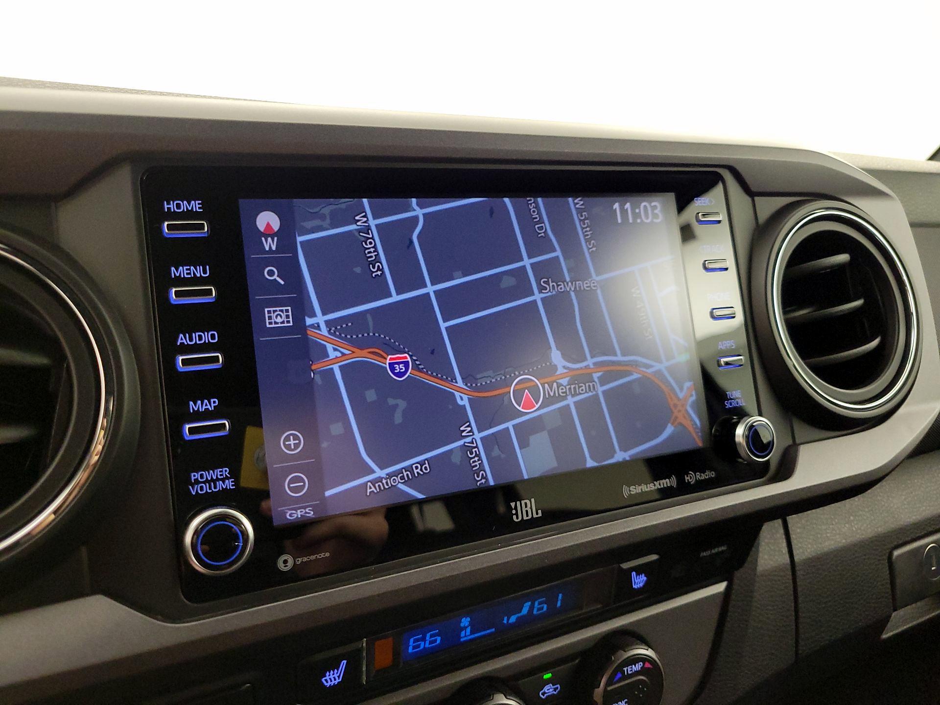 Thumbnail: 2021 Toyota Tacoma - 14