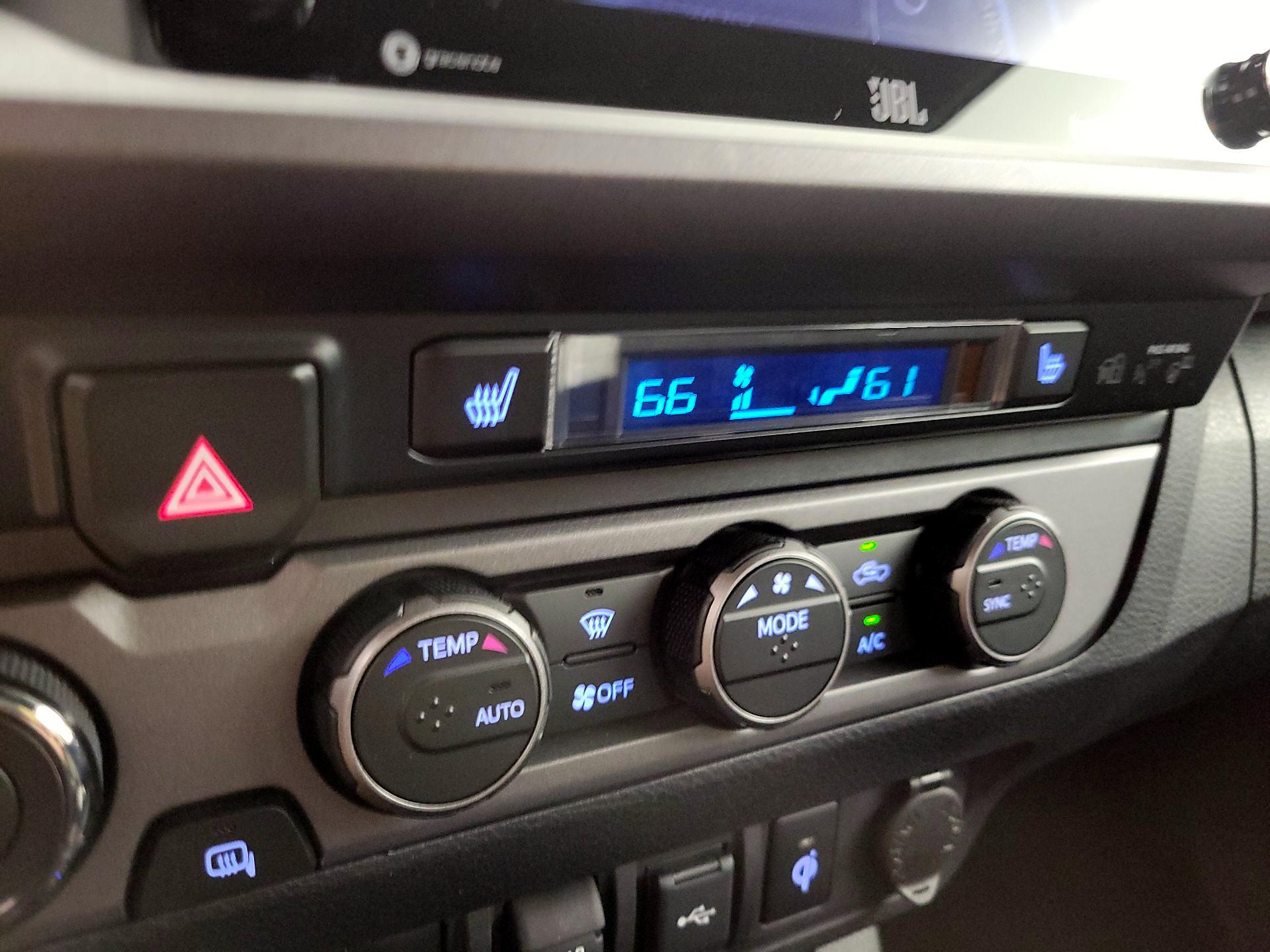 Thumbnail: 2021 Toyota Tacoma - 17