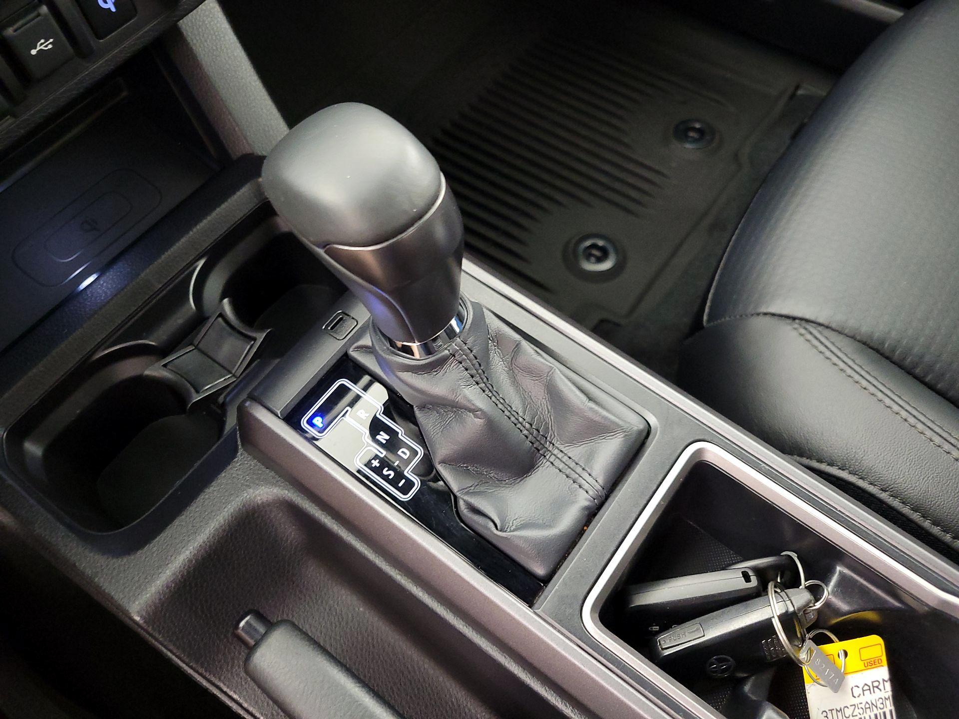 Thumbnail: 2021 Toyota Tacoma - 18