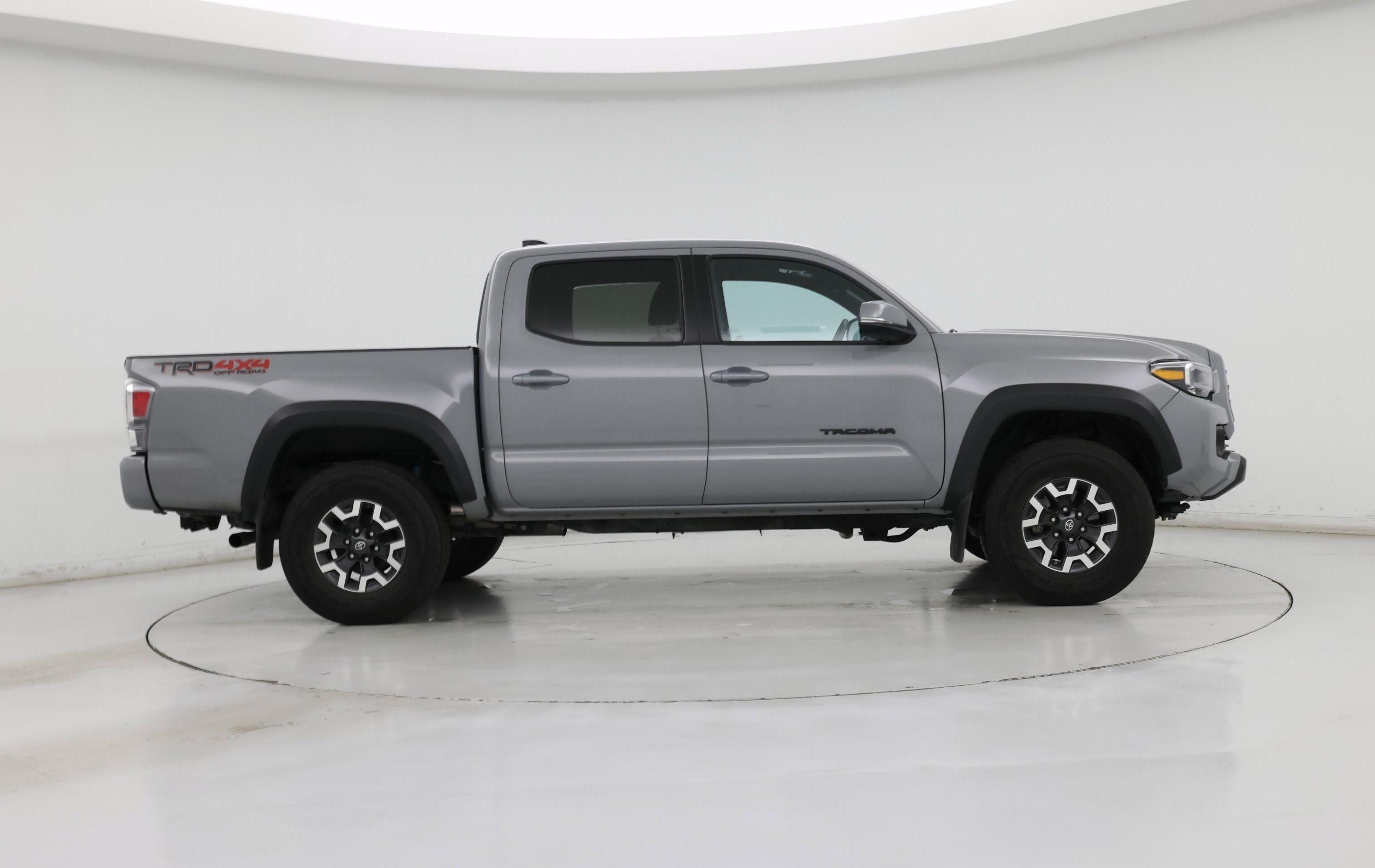 Thumbnail: 2021 Toyota Tacoma - 7