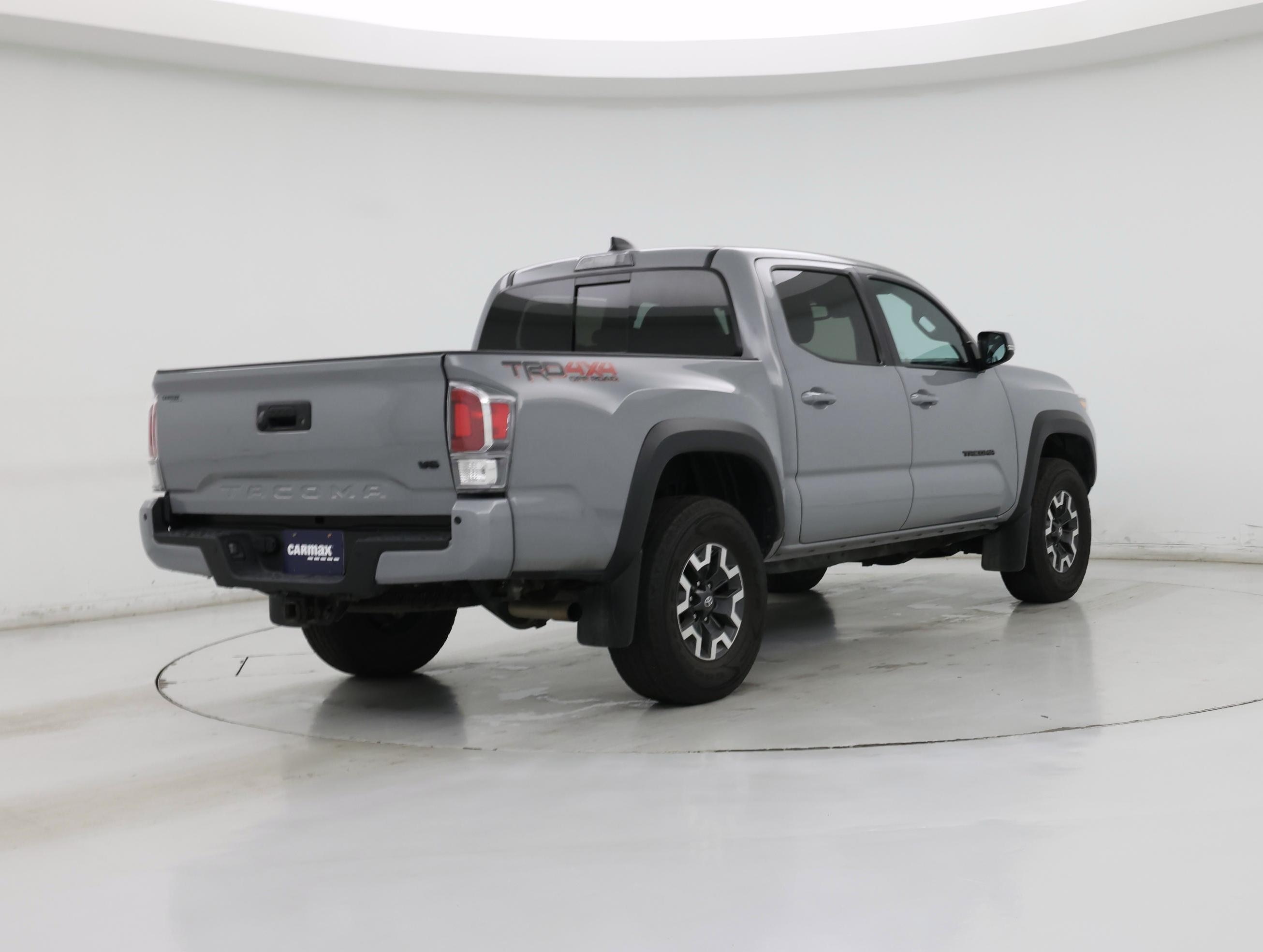 Thumbnail: 2021 Toyota Tacoma - 8