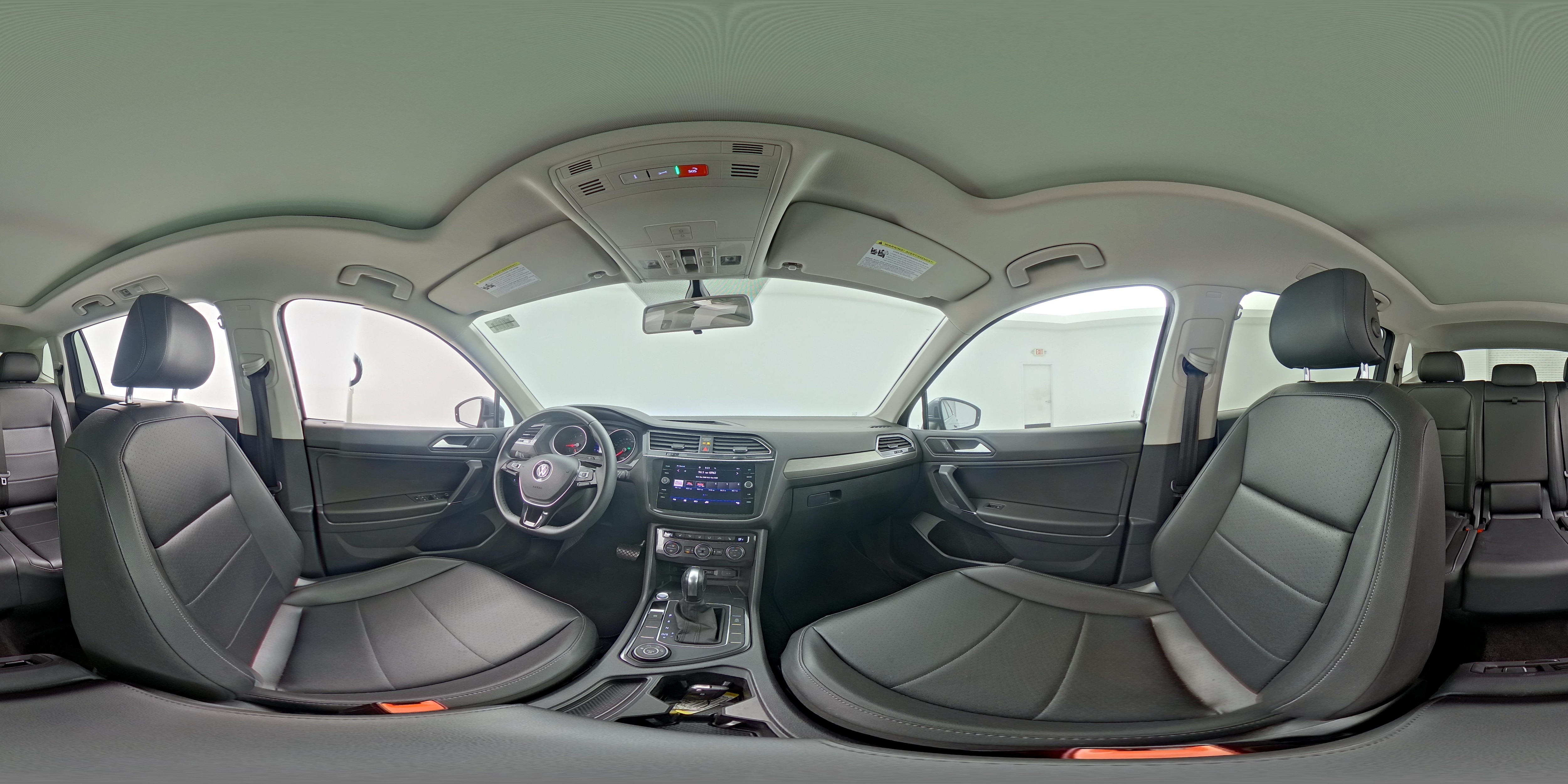 2020 Volkswagen Tiguan SE - Photo 24