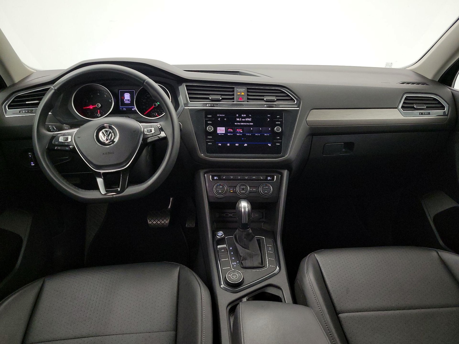 2020 Volkswagen Tiguan SE - Photo 10