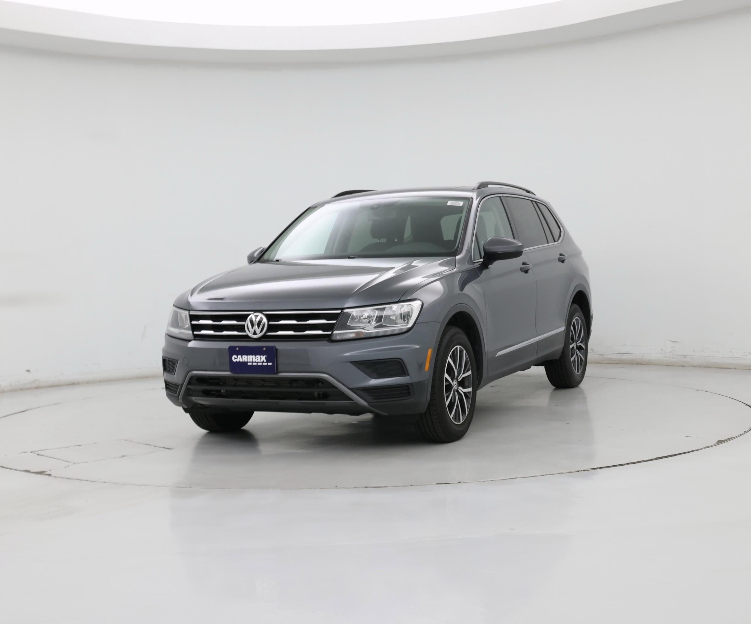 Thumbnail: 2020 Volkswagen Tiguan - 4