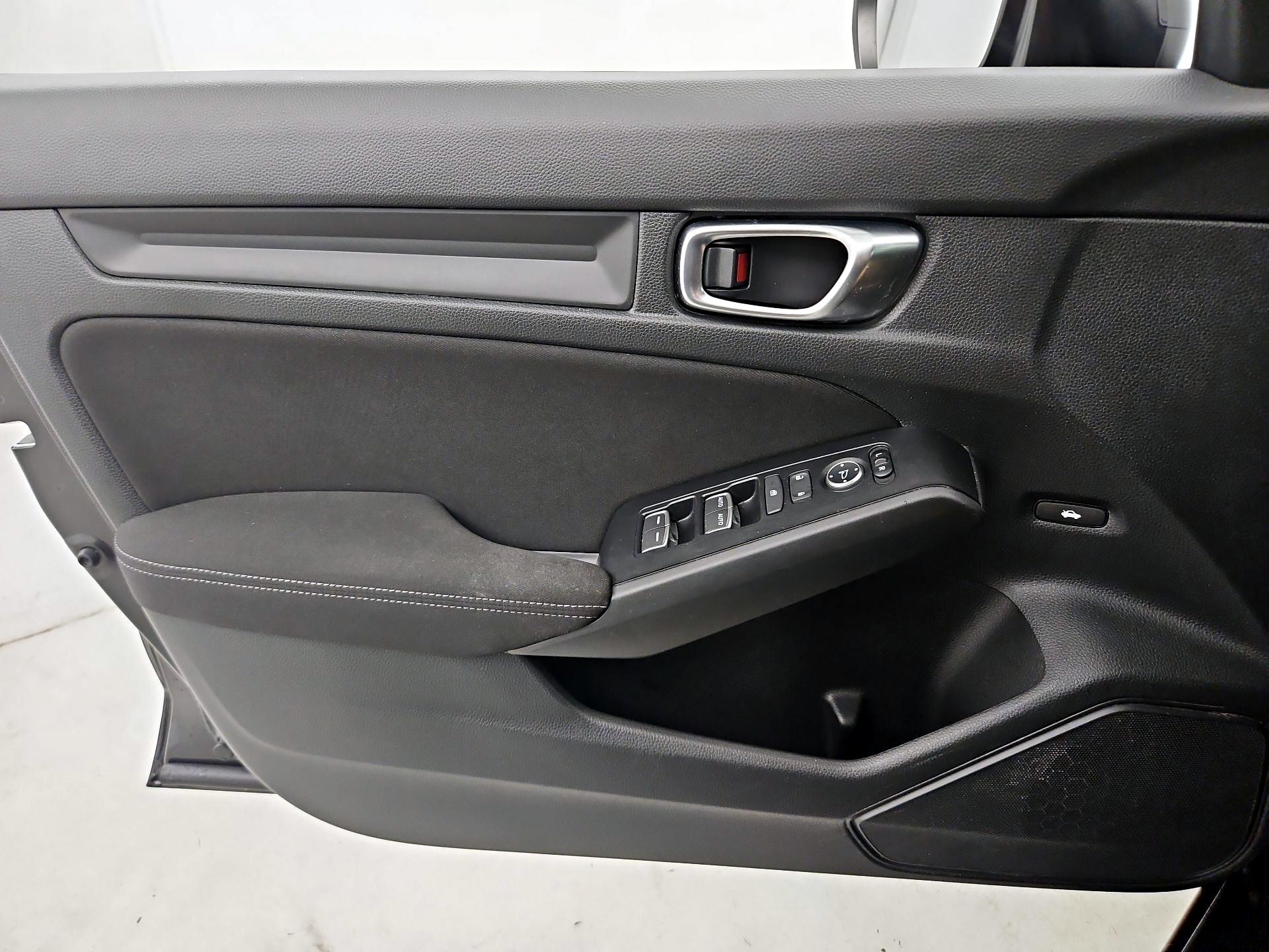 Thumbnail: 2026 Honda Civic - 12