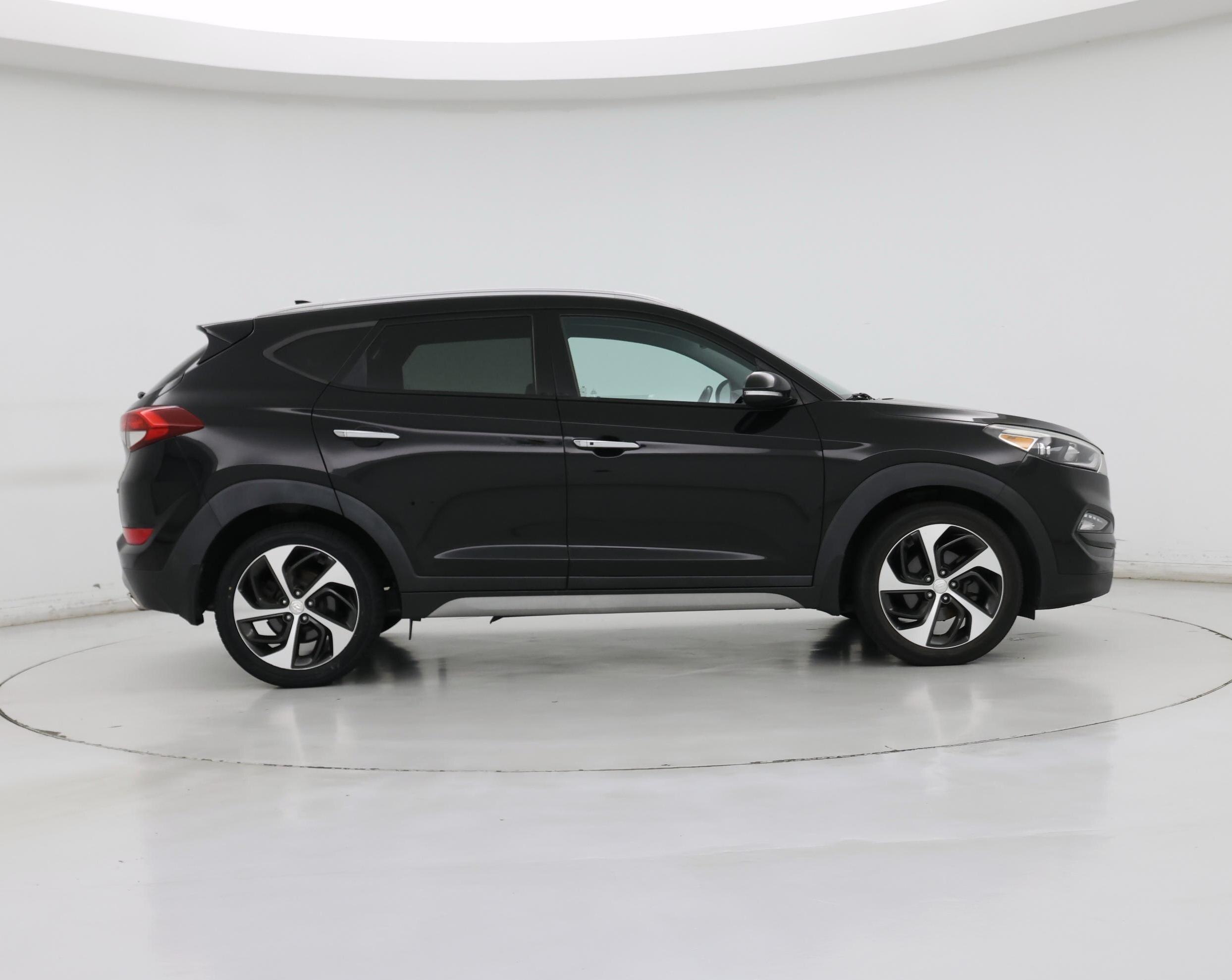 Thumbnail: 2017 Hyundai Tucson - 7