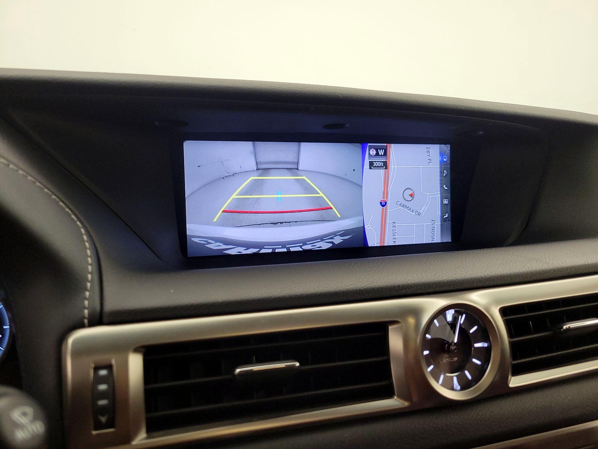 Thumbnail: 2019 Lexus GS - 15
