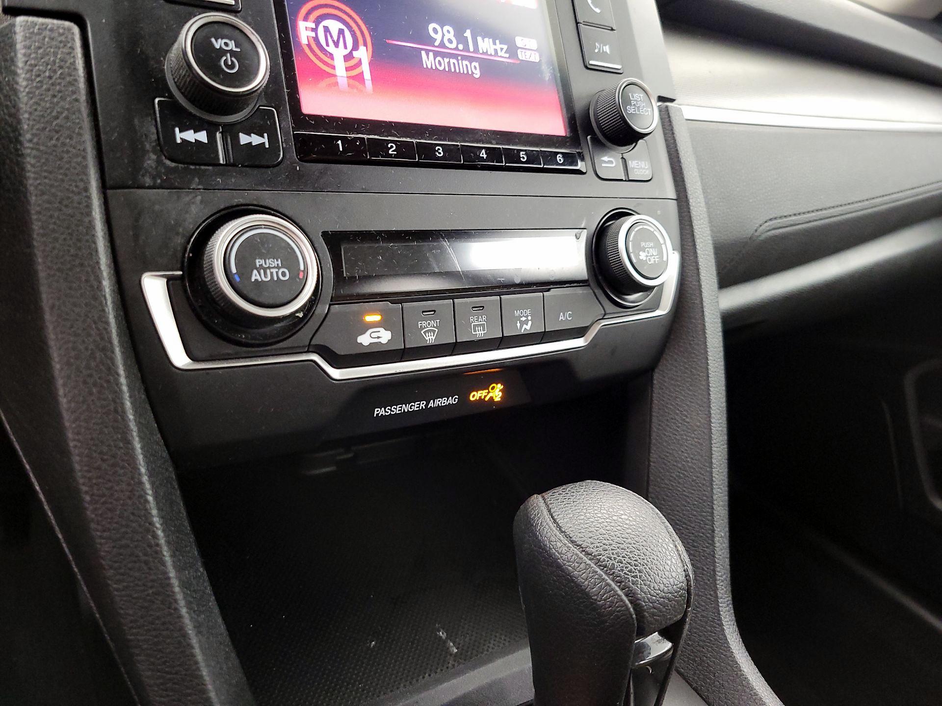 Thumbnail: 2019 Honda Civic - 17