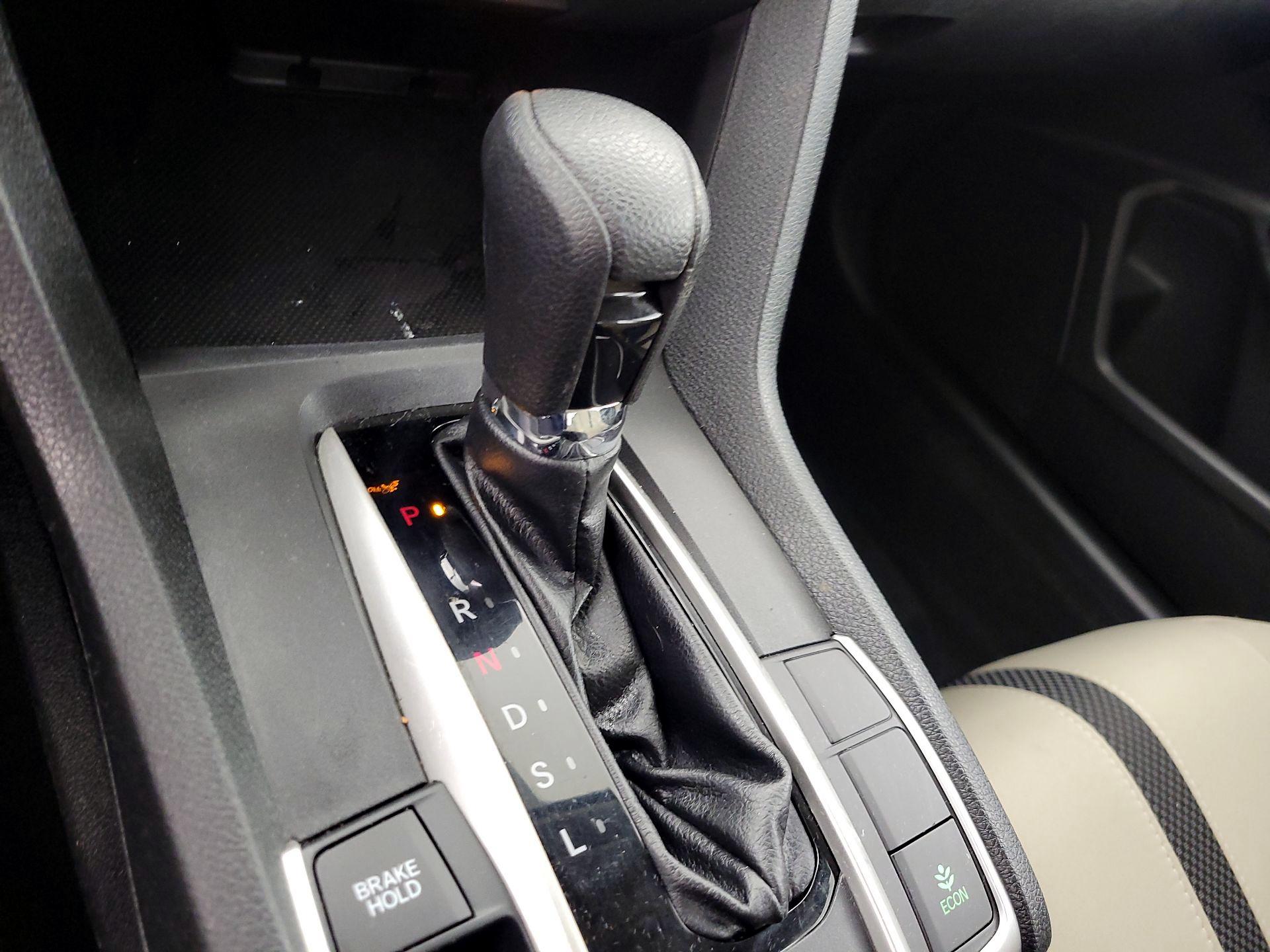 Thumbnail: 2019 Honda Civic - 18