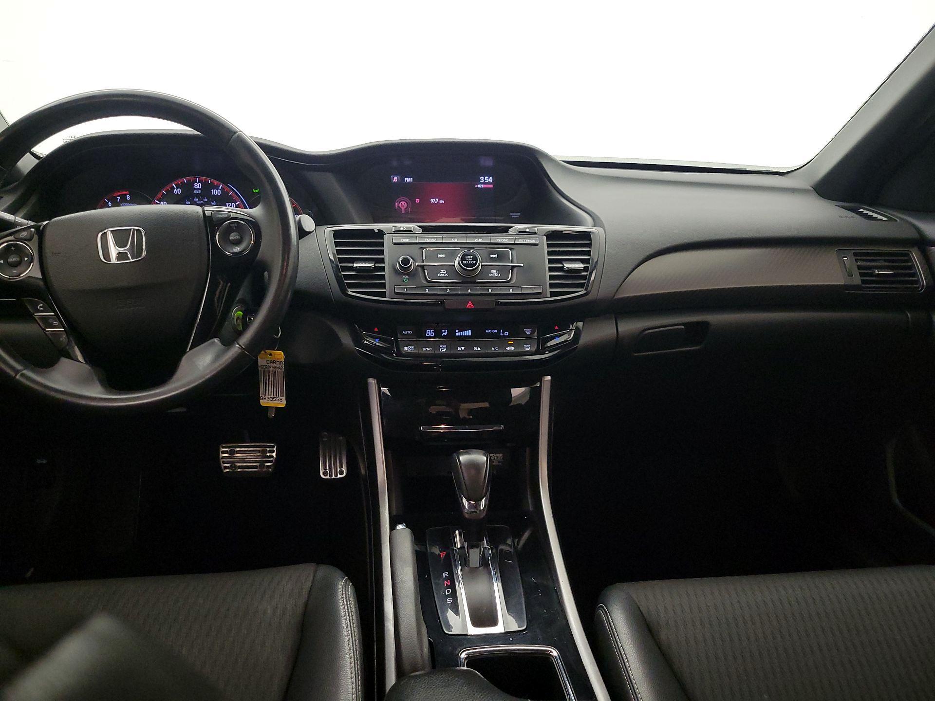 Thumbnail: 2017 Honda Accord - 9