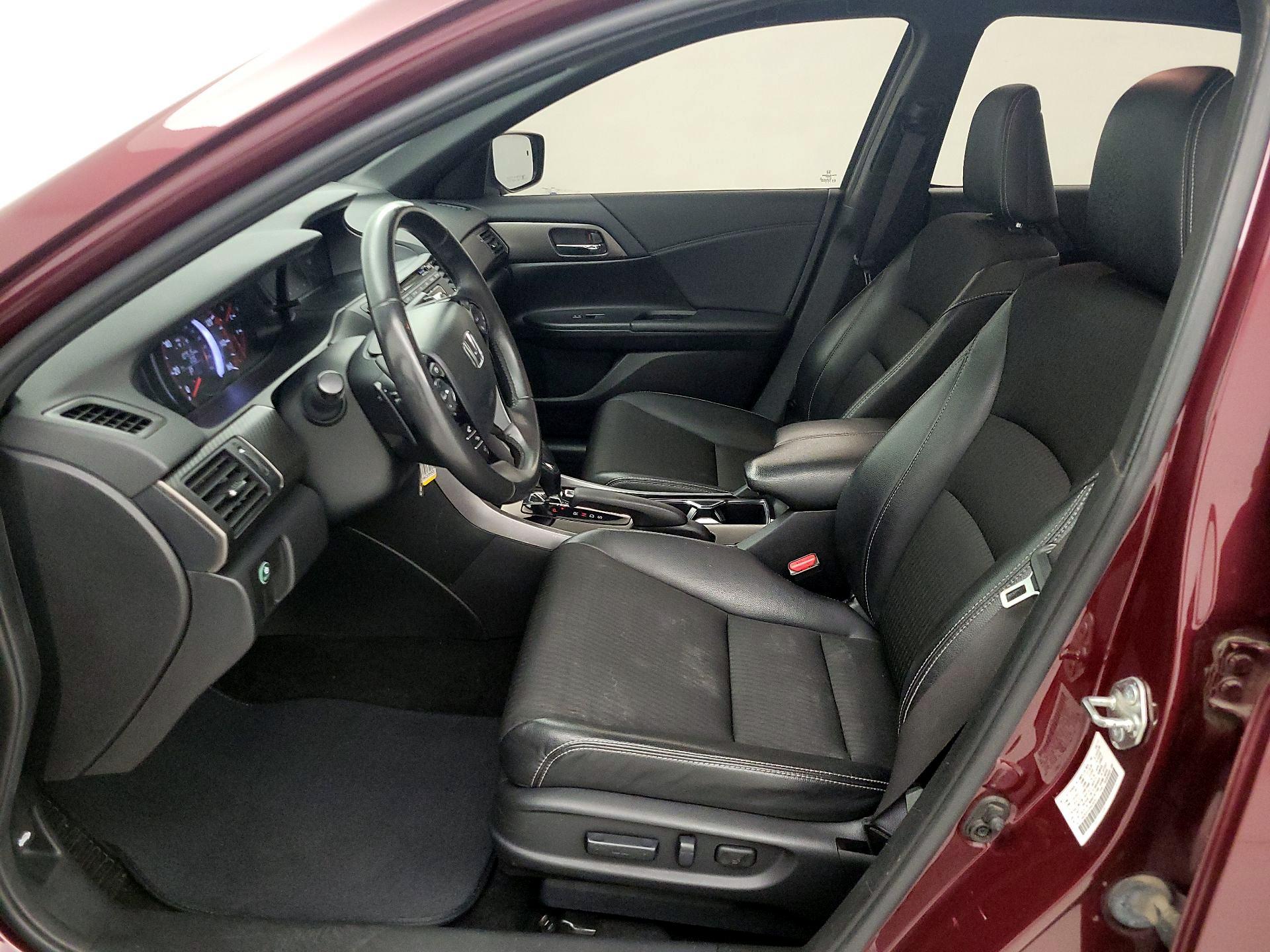 Thumbnail: 2017 Honda Accord - 11