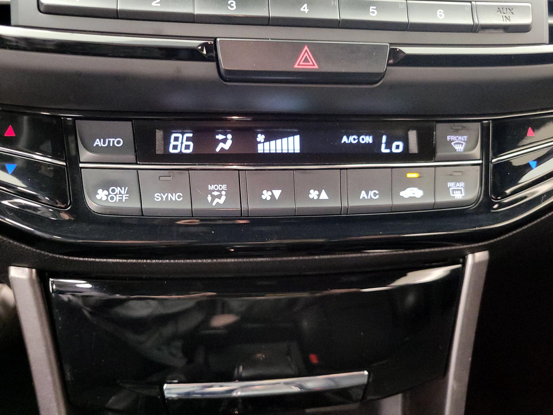 Thumbnail: 2017 Honda Accord - 16