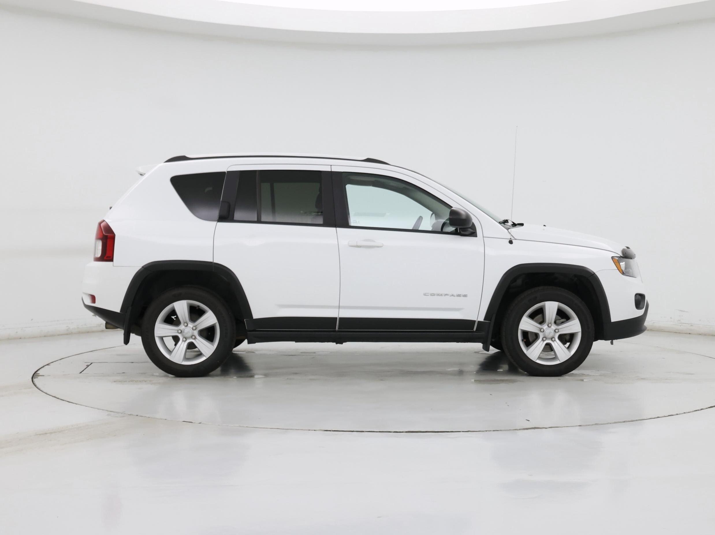 Thumbnail: 2017 Jeep Compass - 7