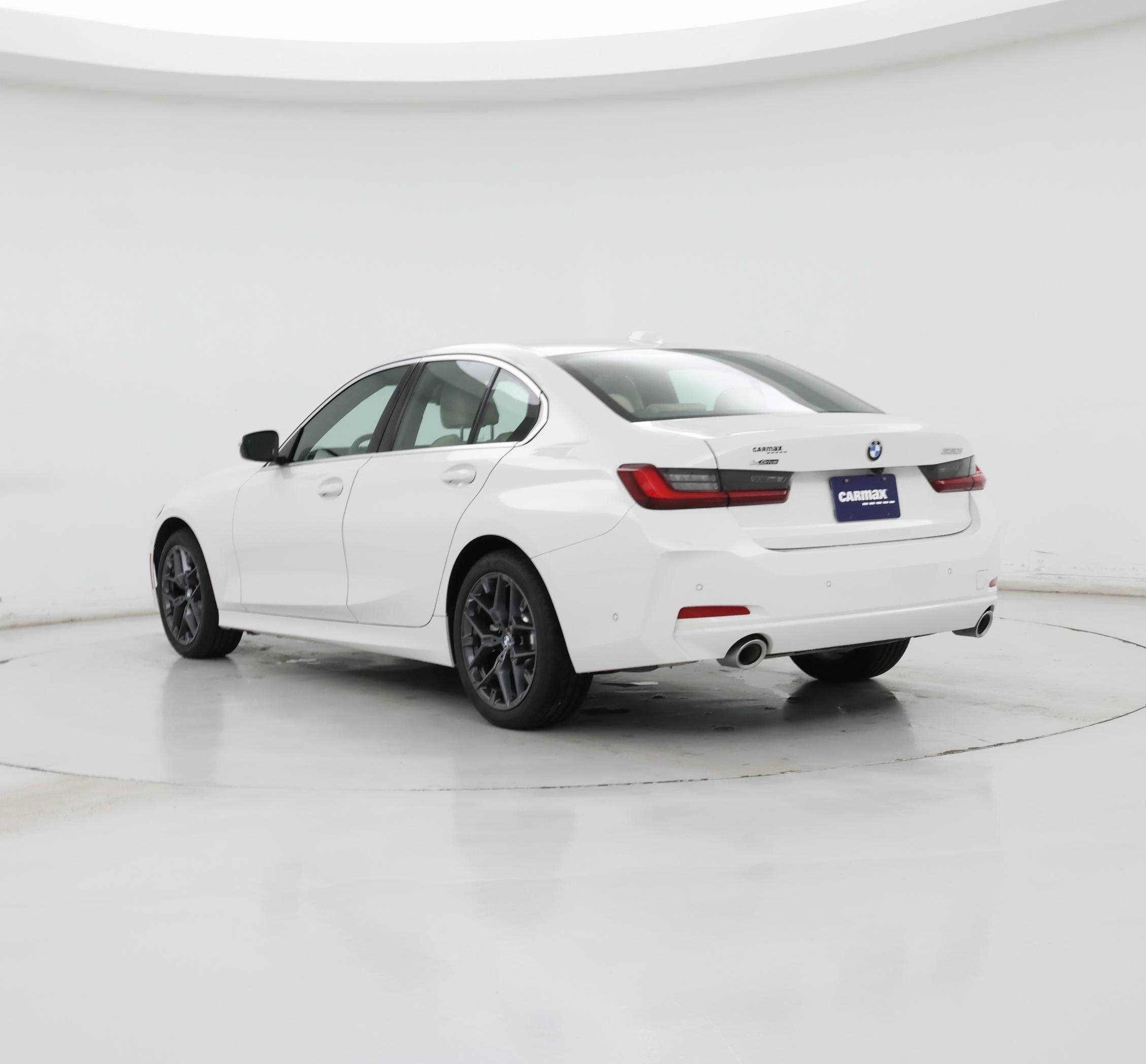 Thumbnail: 2025 BMW 3 Series - 2