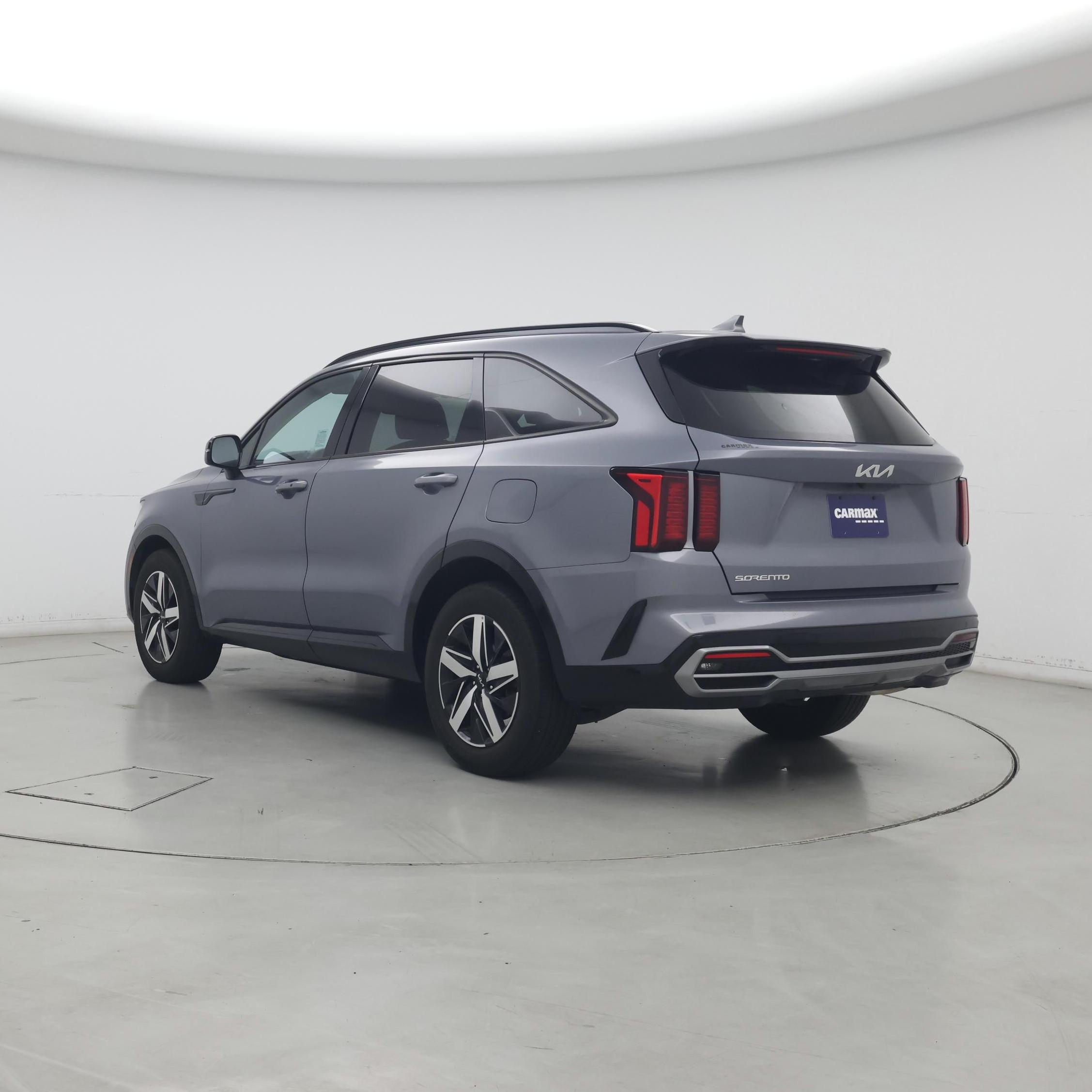 Thumbnail: 2023 Kia Sorento - 2