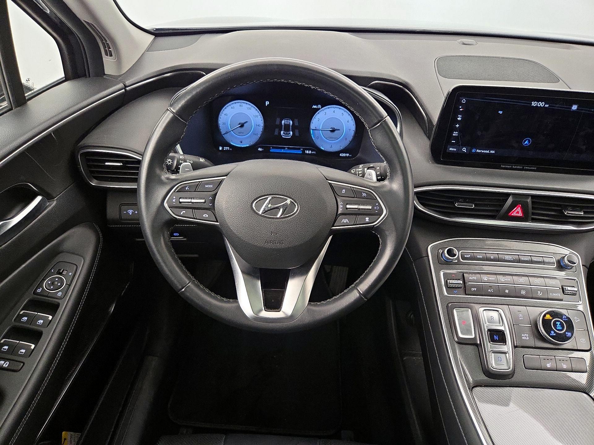 Thumbnail: 2023 Hyundai Santa Fe - 10