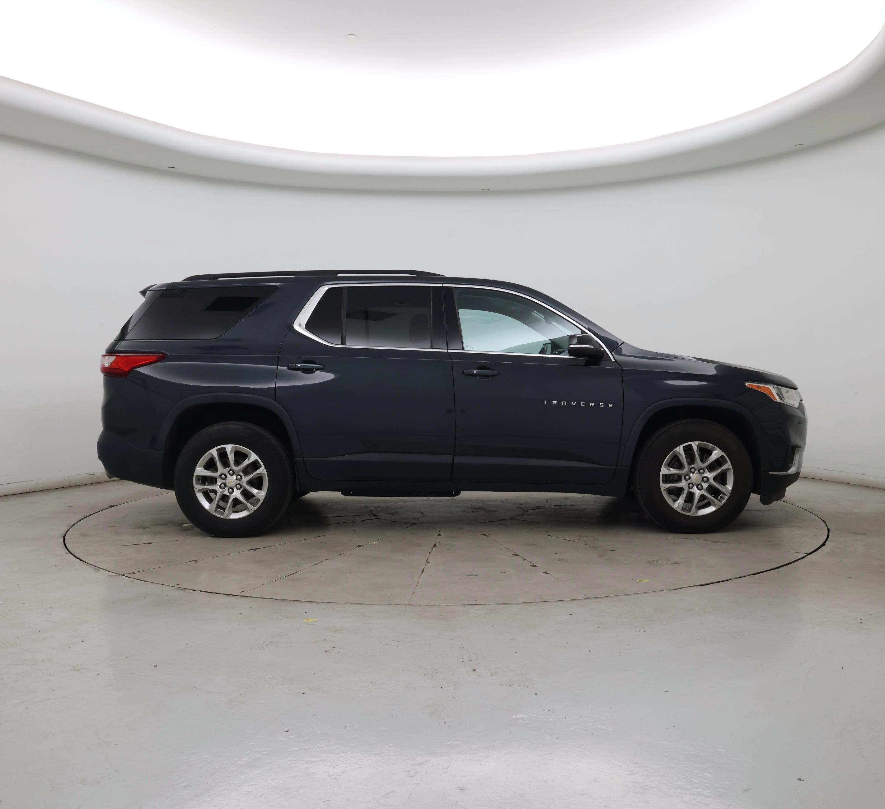 Thumbnail: 2021 Chevrolet Traverse - 7