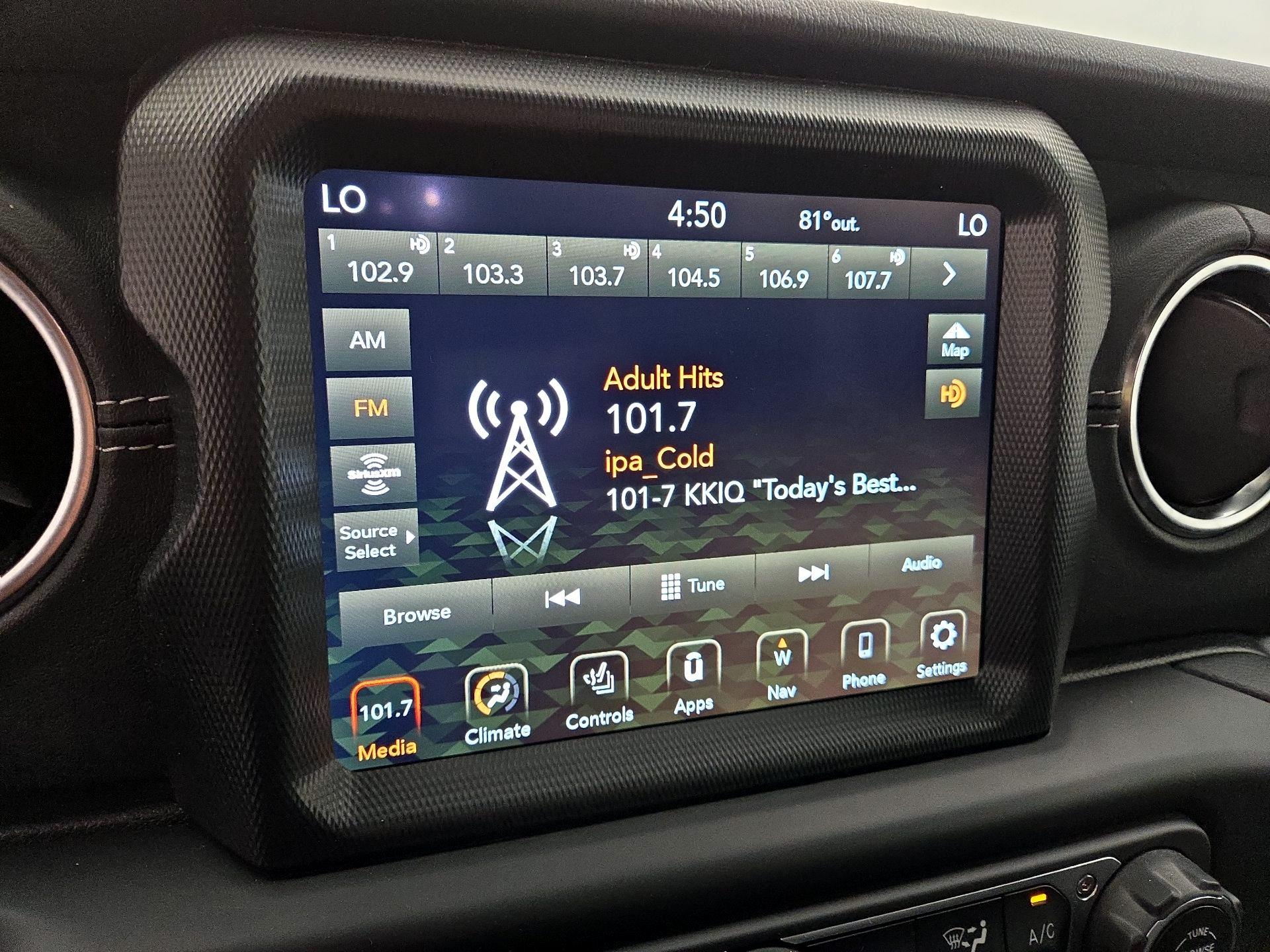 Thumbnail: 2023 Jeep Wrangler - 16