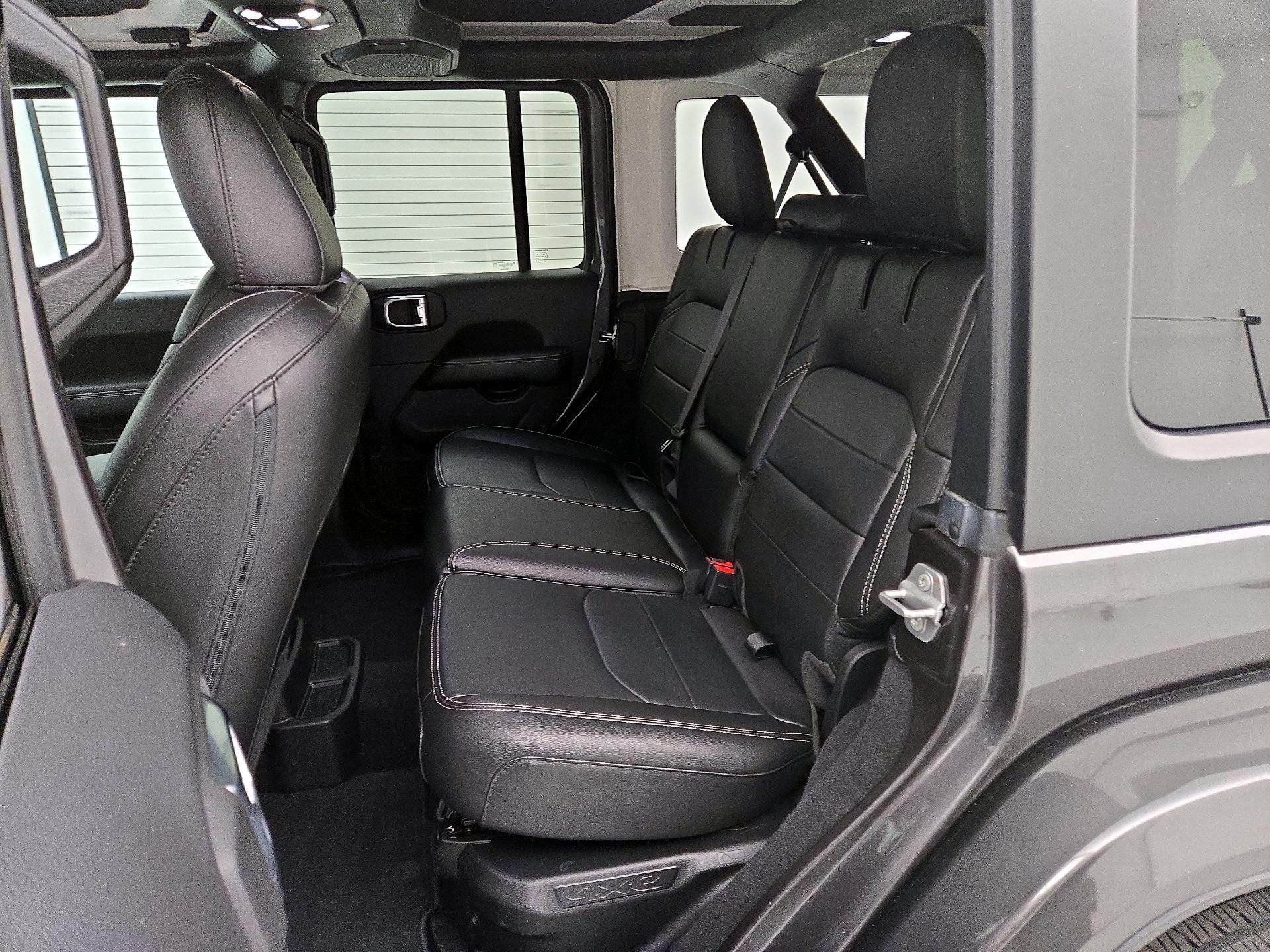 Thumbnail: 2023 Jeep Wrangler - 20