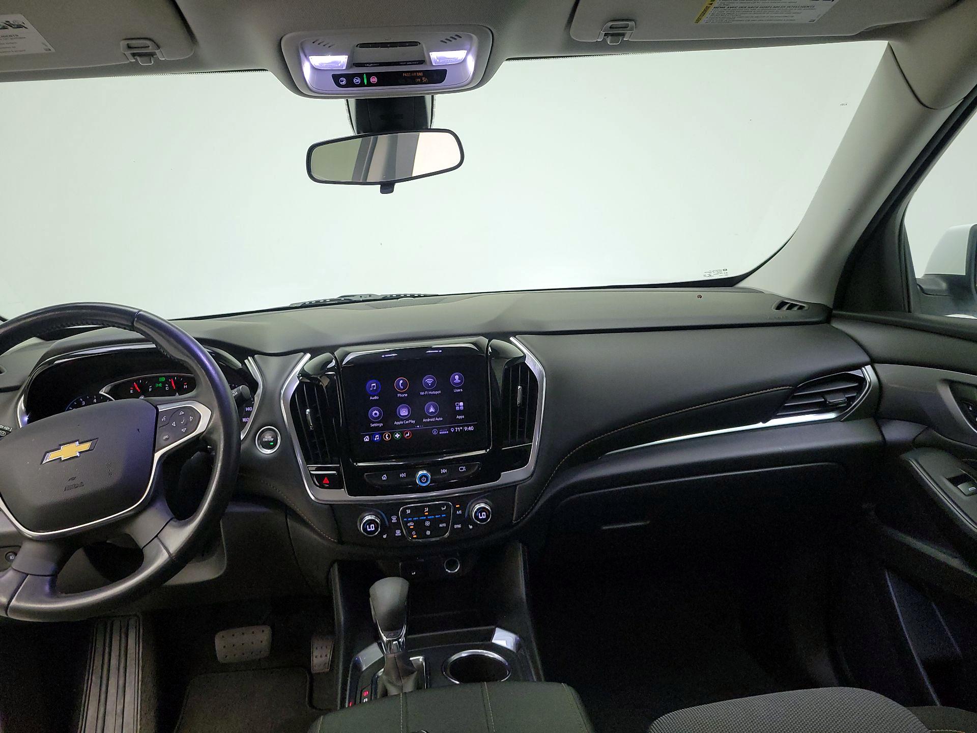 Thumbnail: 2021 Chevrolet Traverse - 9