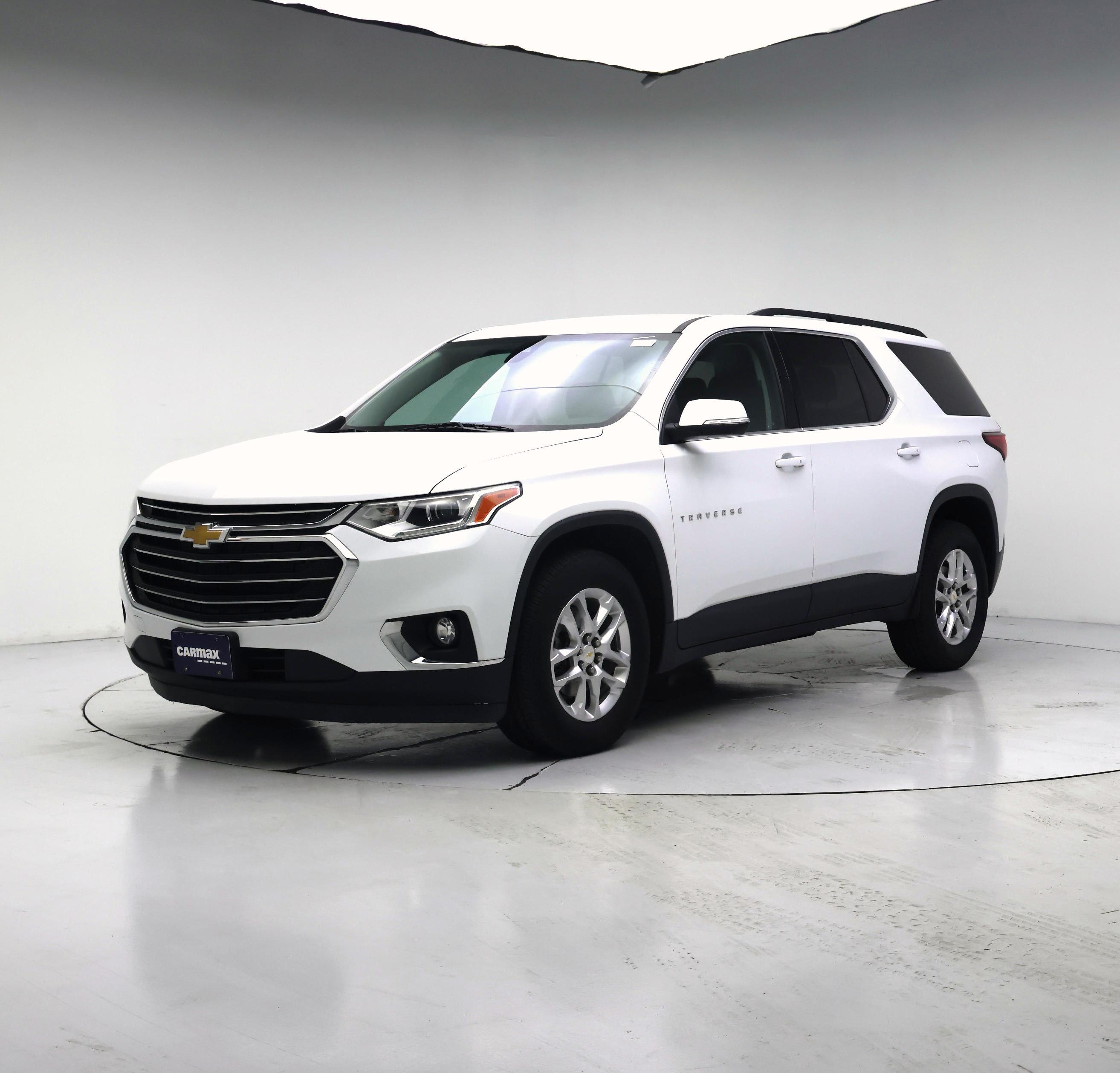 Thumbnail: 2021 Chevrolet Traverse - 4