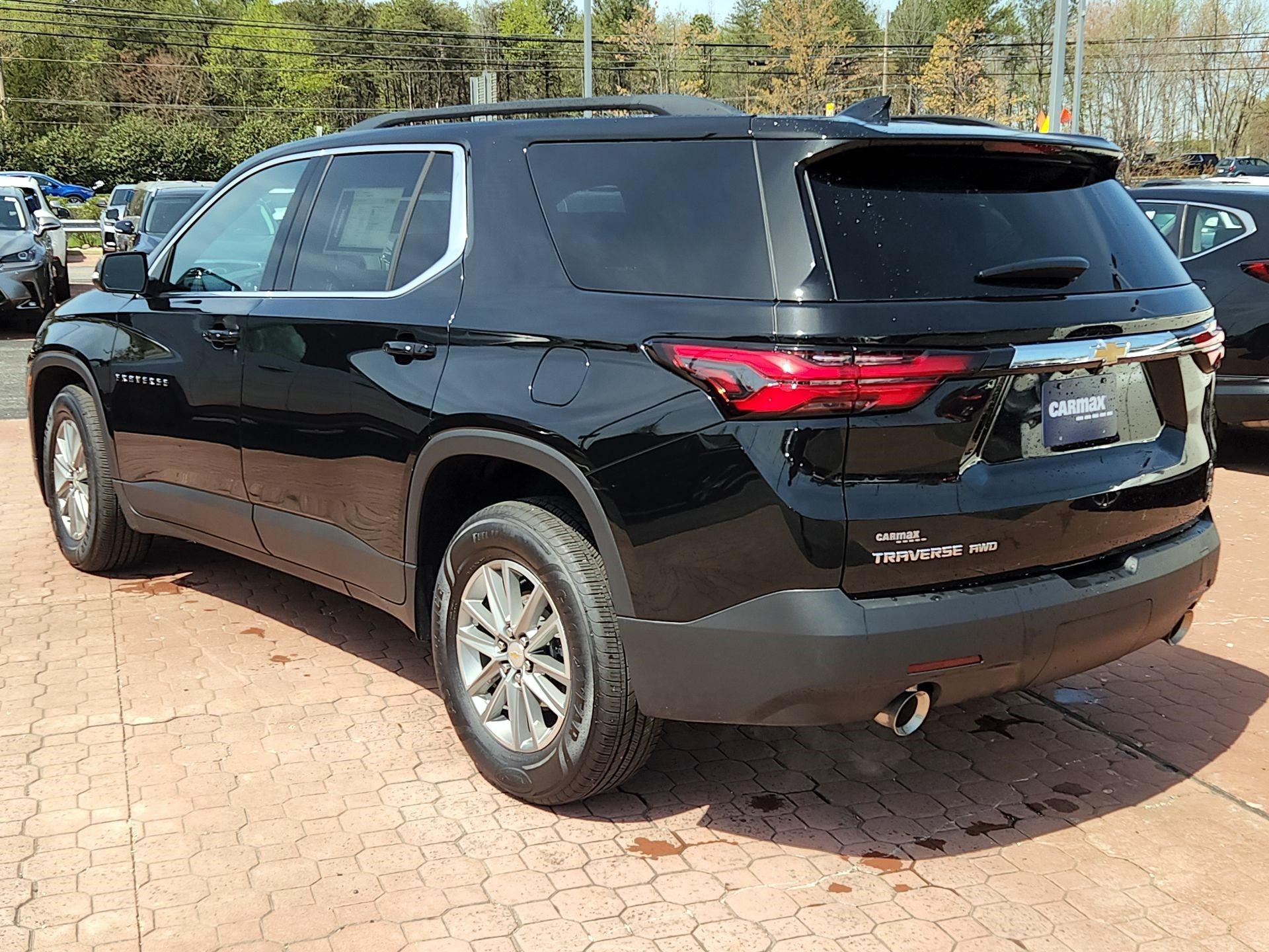 Thumbnail: 2023 Chevrolet Traverse - 7