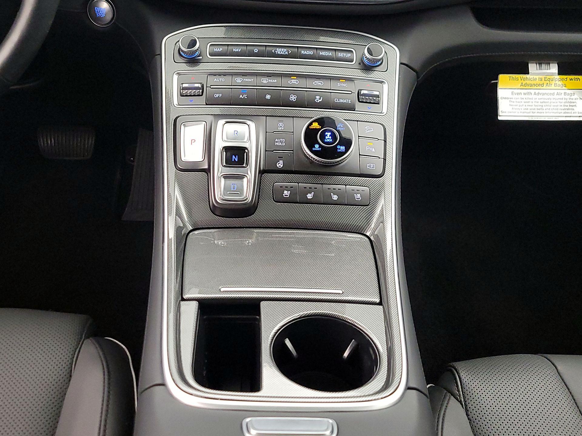 Thumbnail: 2023 Hyundai Santa Fe - 18