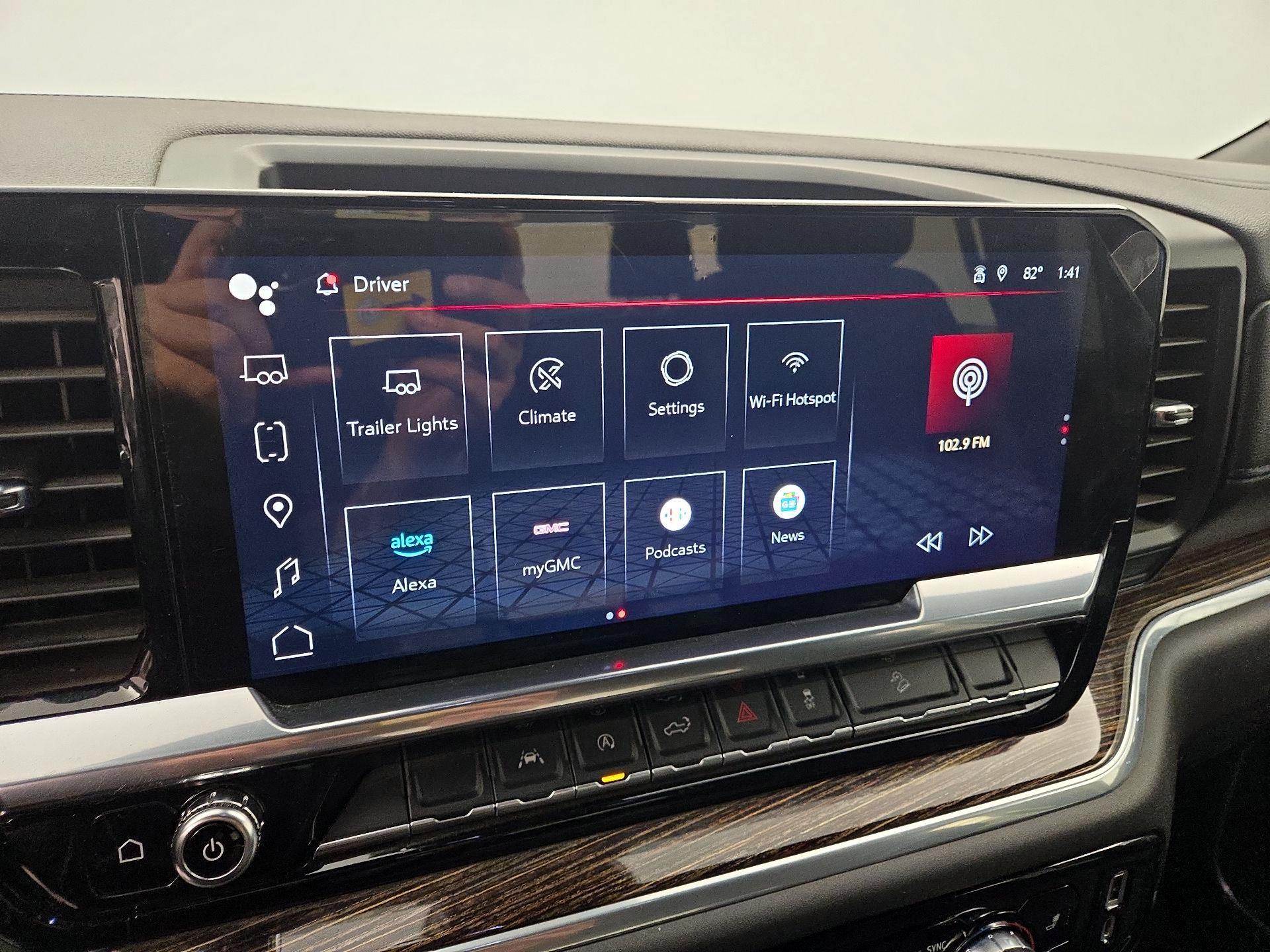 Thumbnail: 2022 GMC Sierra 1500 - 16