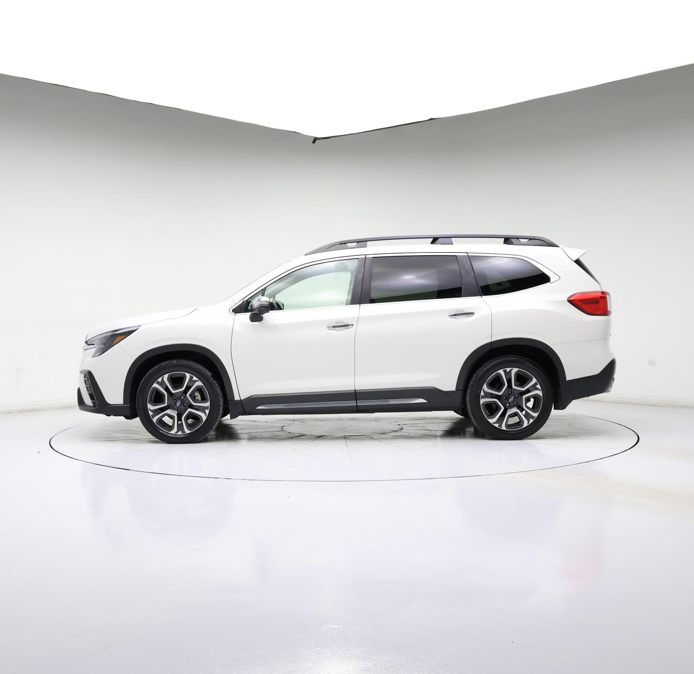 Thumbnail: 2023 Subaru Ascent - 3