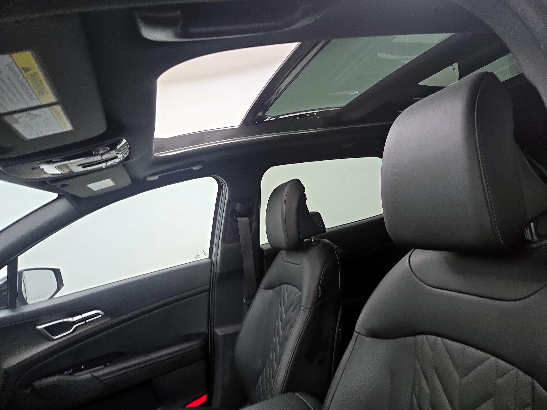 Thumbnail: 2023 Kia Sportage - 20