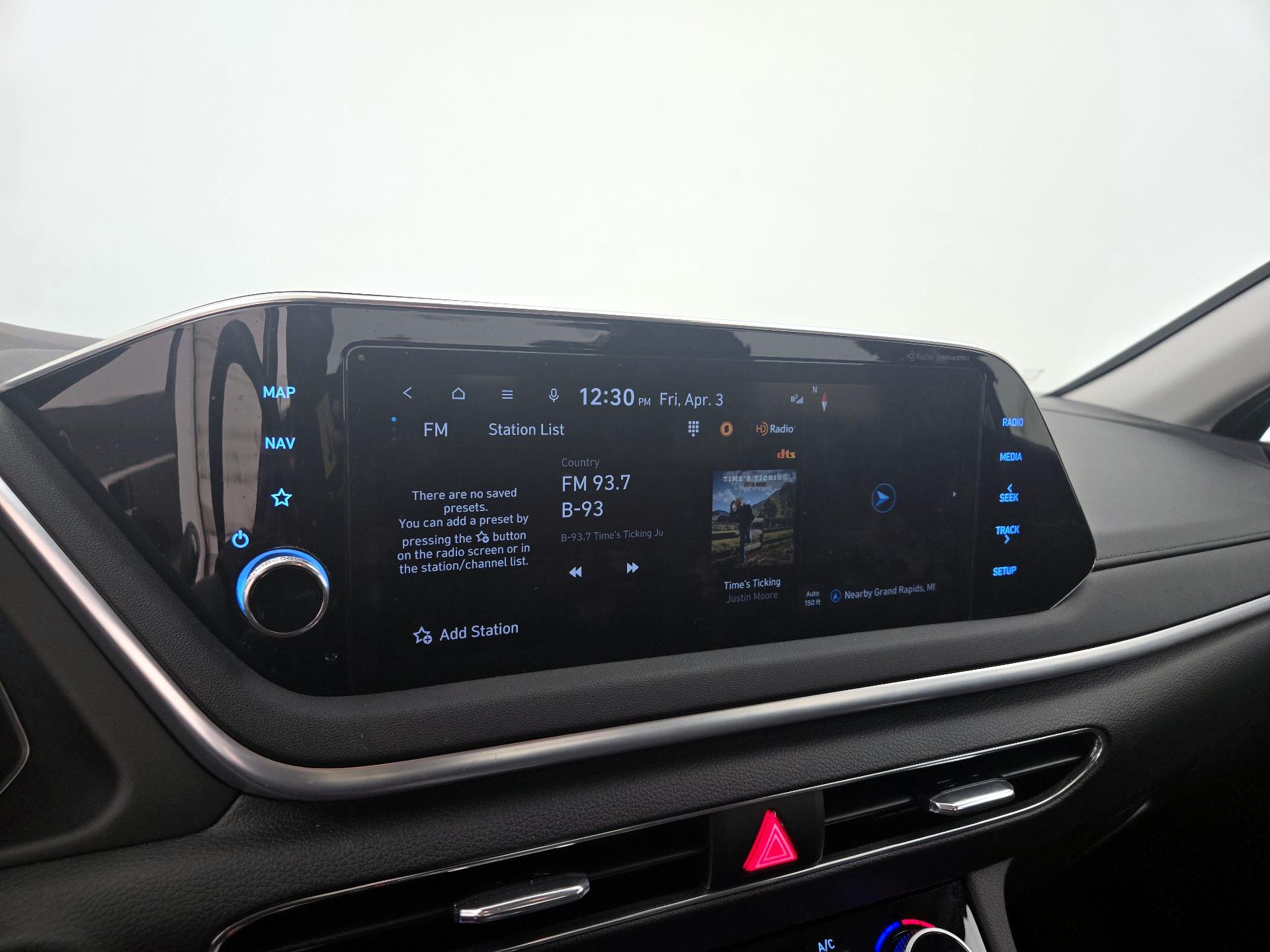 Thumbnail: 2023 Hyundai Sonata - 16