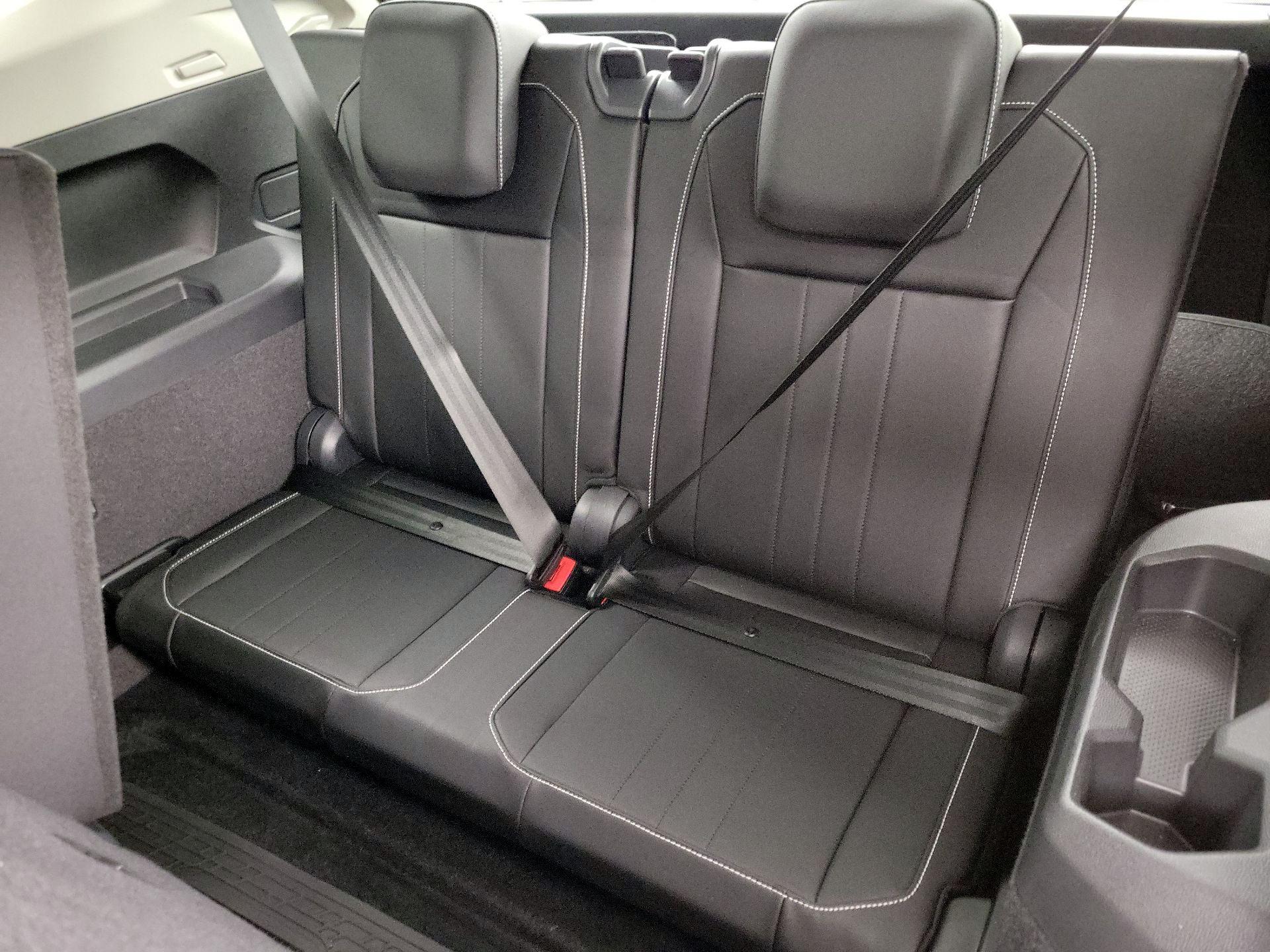 Thumbnail: 2023 Volkswagen Tiguan - 20