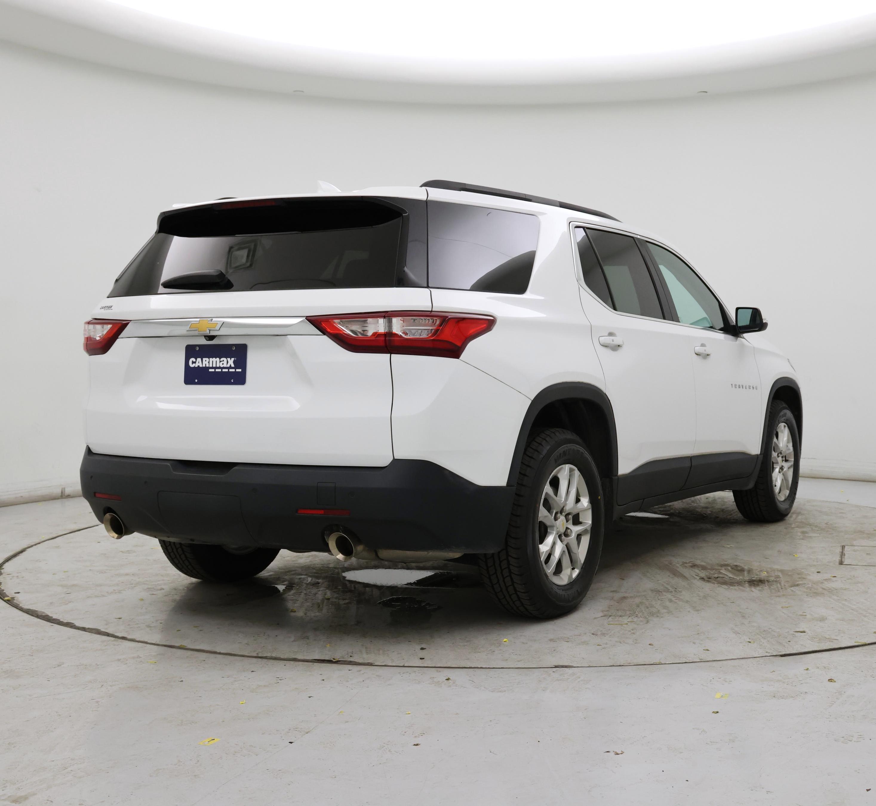 Thumbnail: 2021 Chevrolet Traverse - 8