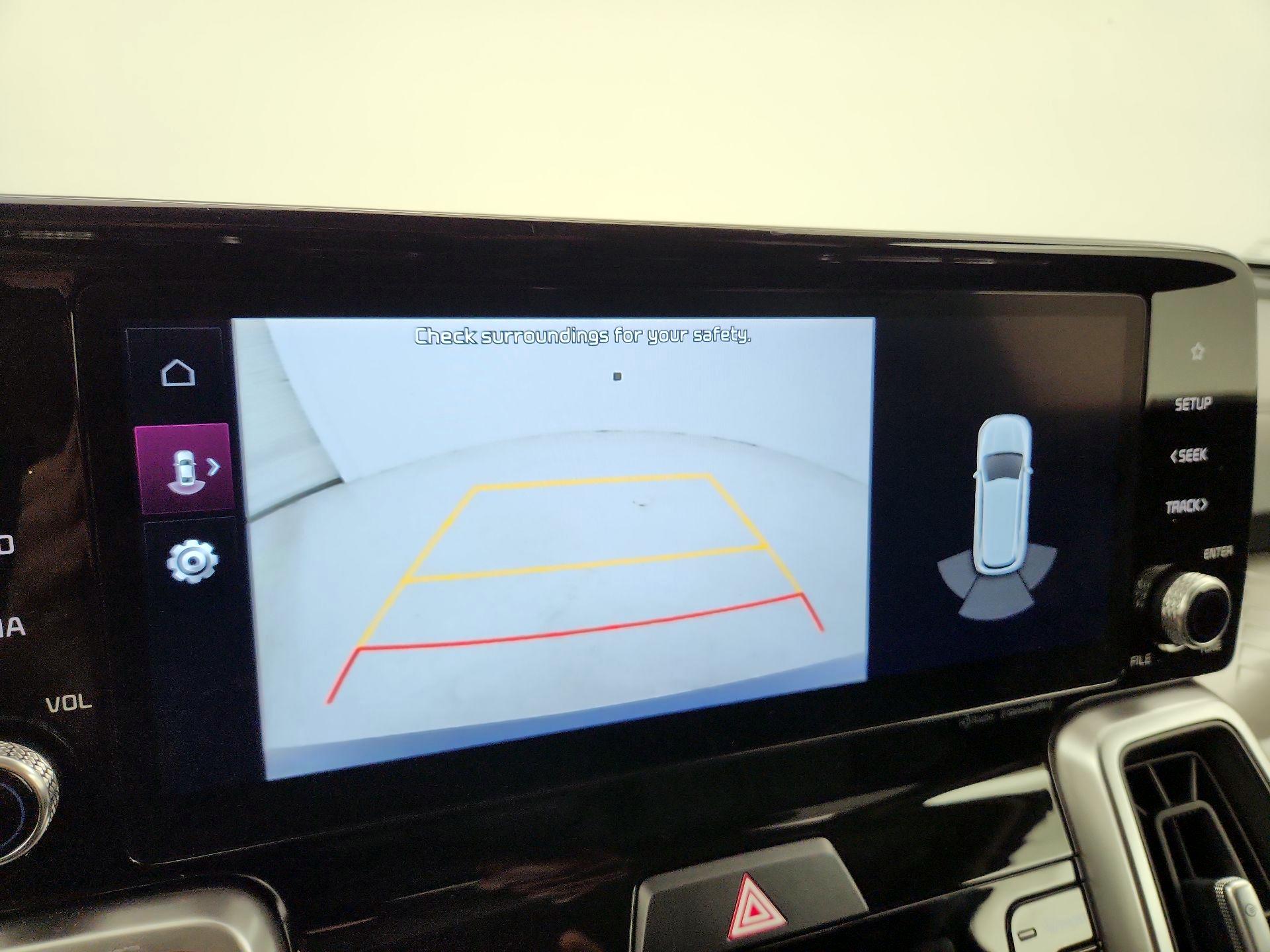 Thumbnail: 2023 Kia Sorento - 15