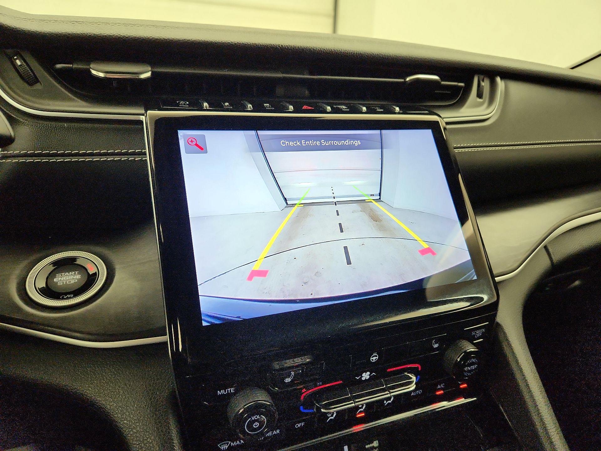 Thumbnail: 2023 Jeep Grand Cherokee - 13