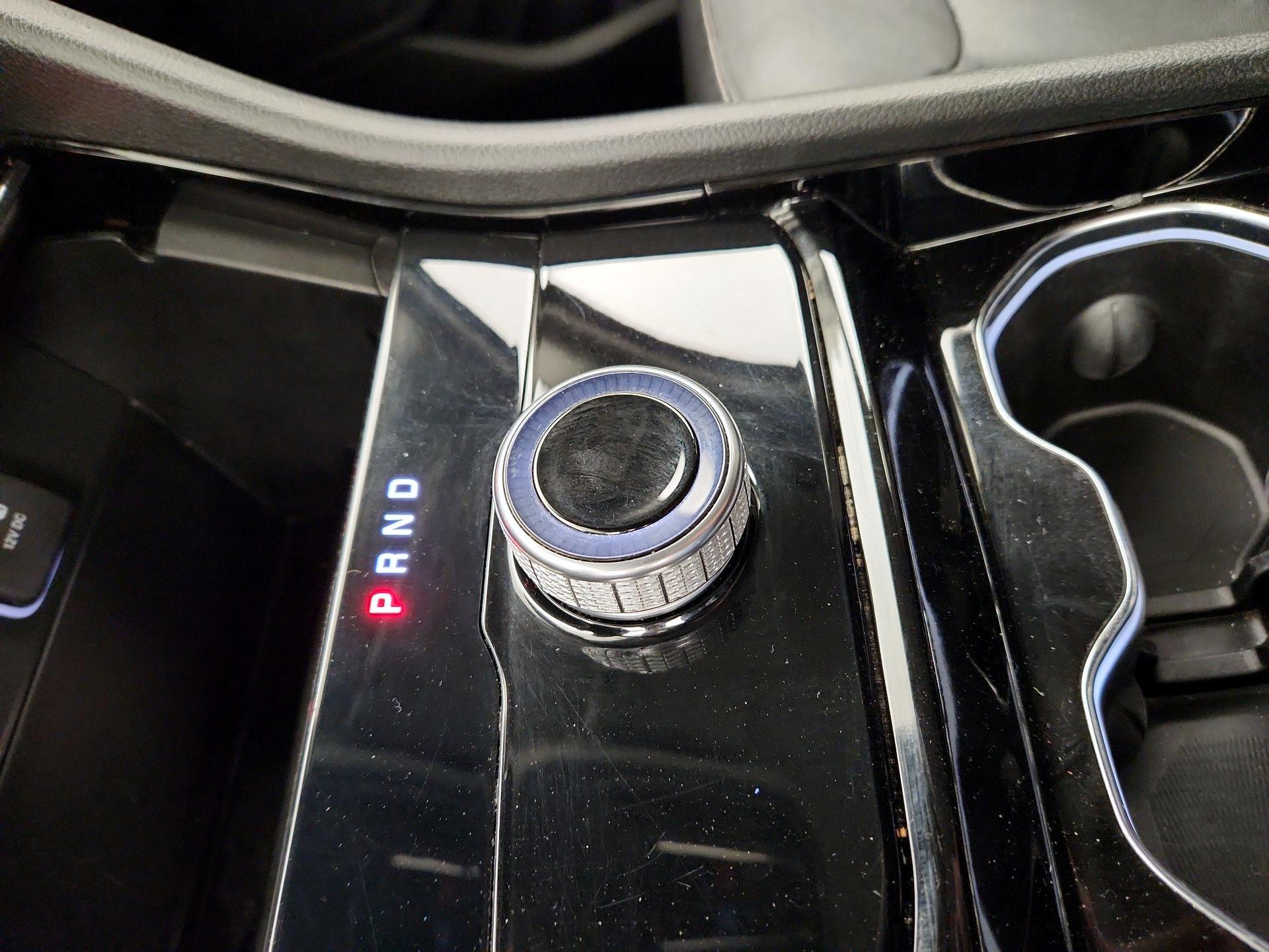 Thumbnail: 2023 Jeep Grand Cherokee - 16