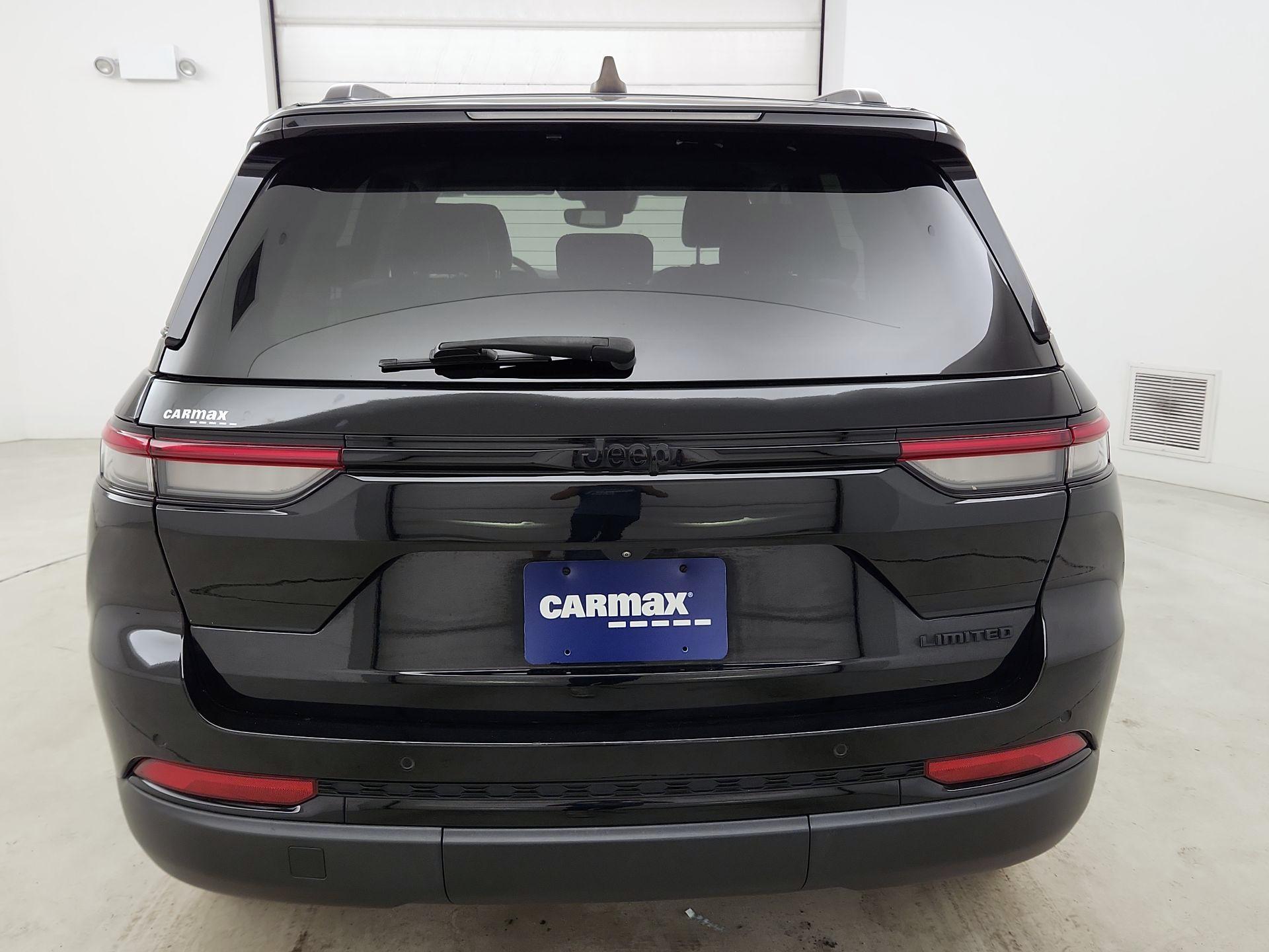 Thumbnail: 2023 Jeep Grand Cherokee - 6