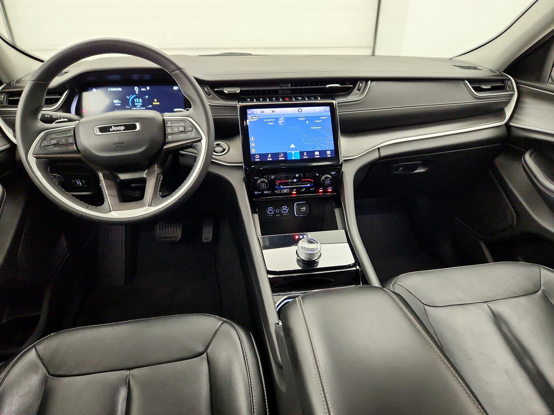 Thumbnail: 2023 Jeep Grand Cherokee - 8