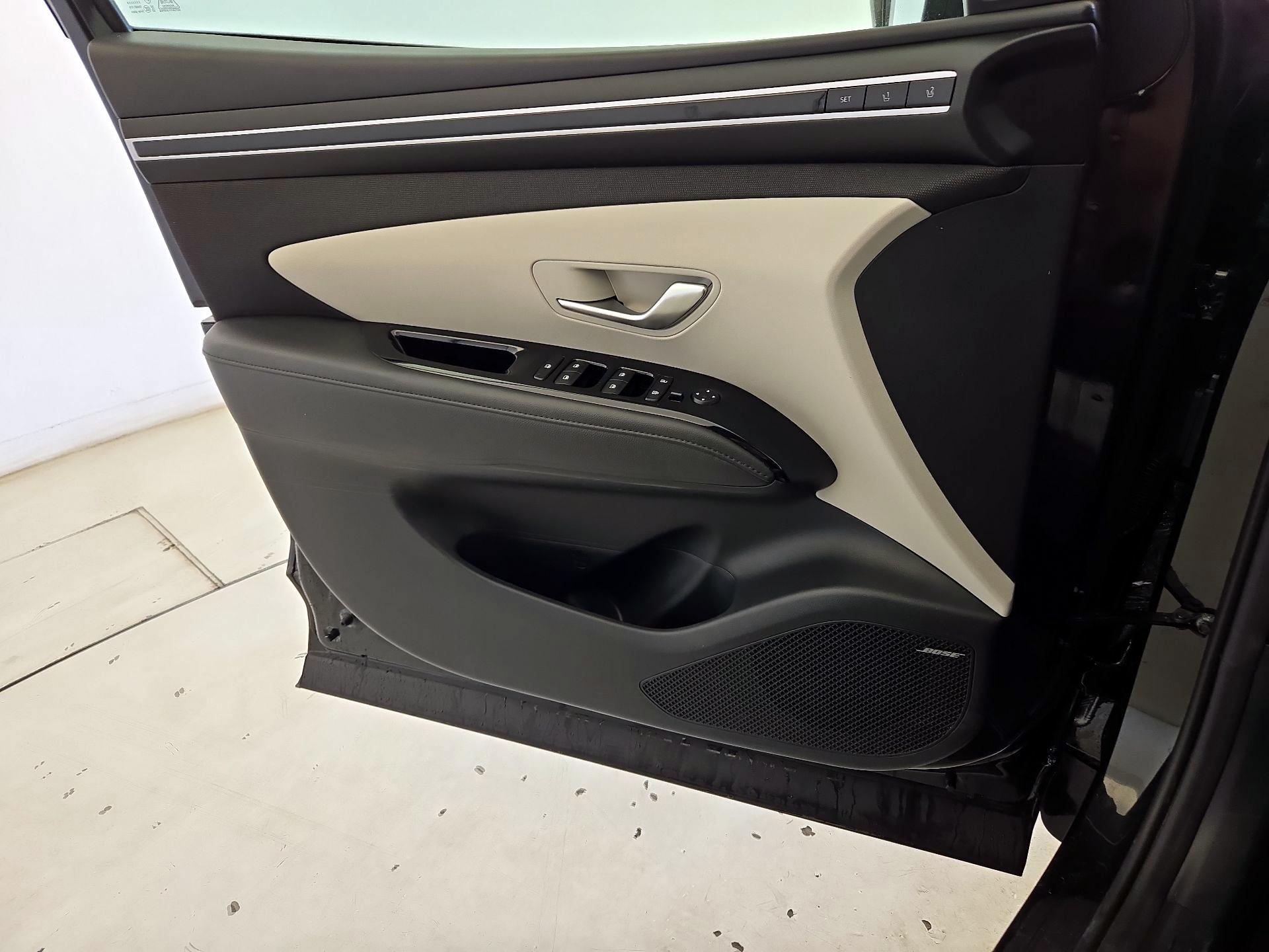 Thumbnail: 2023 Hyundai Tucson - 12