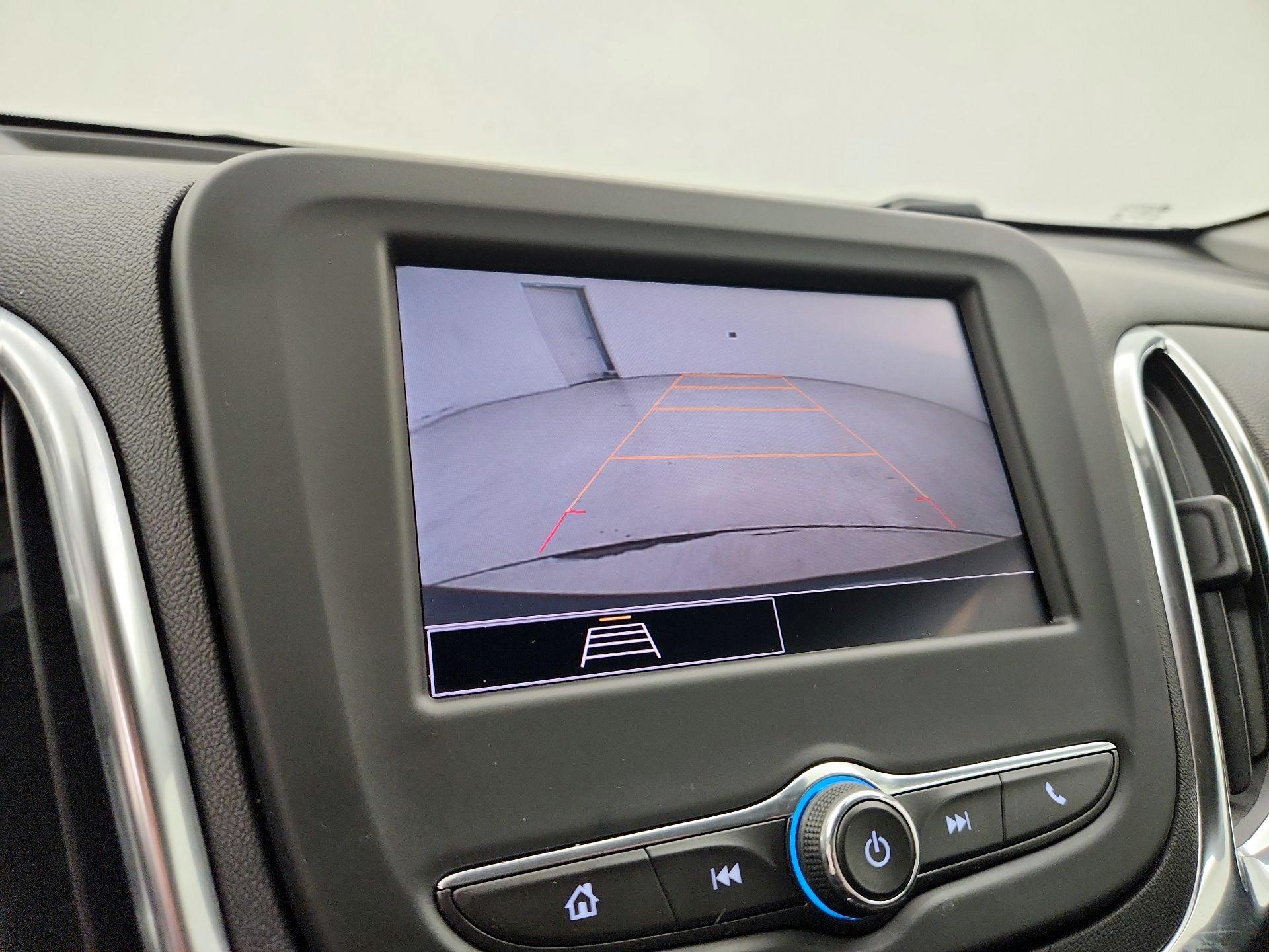 Thumbnail: 2022 Chevrolet Equinox - 14