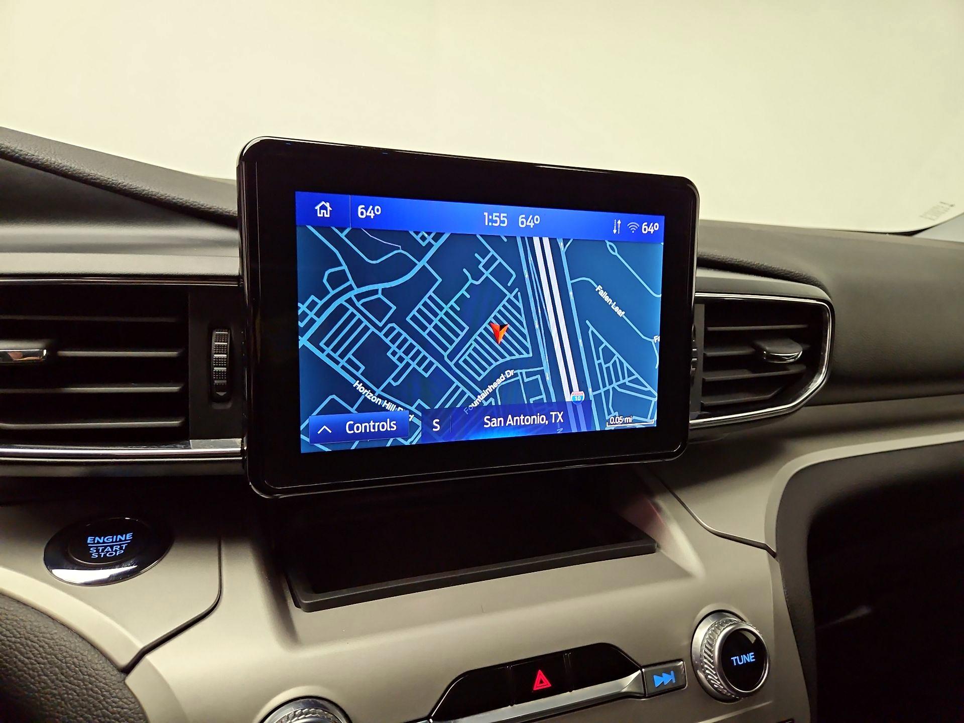 Thumbnail: 2022 Ford Explorer - 14