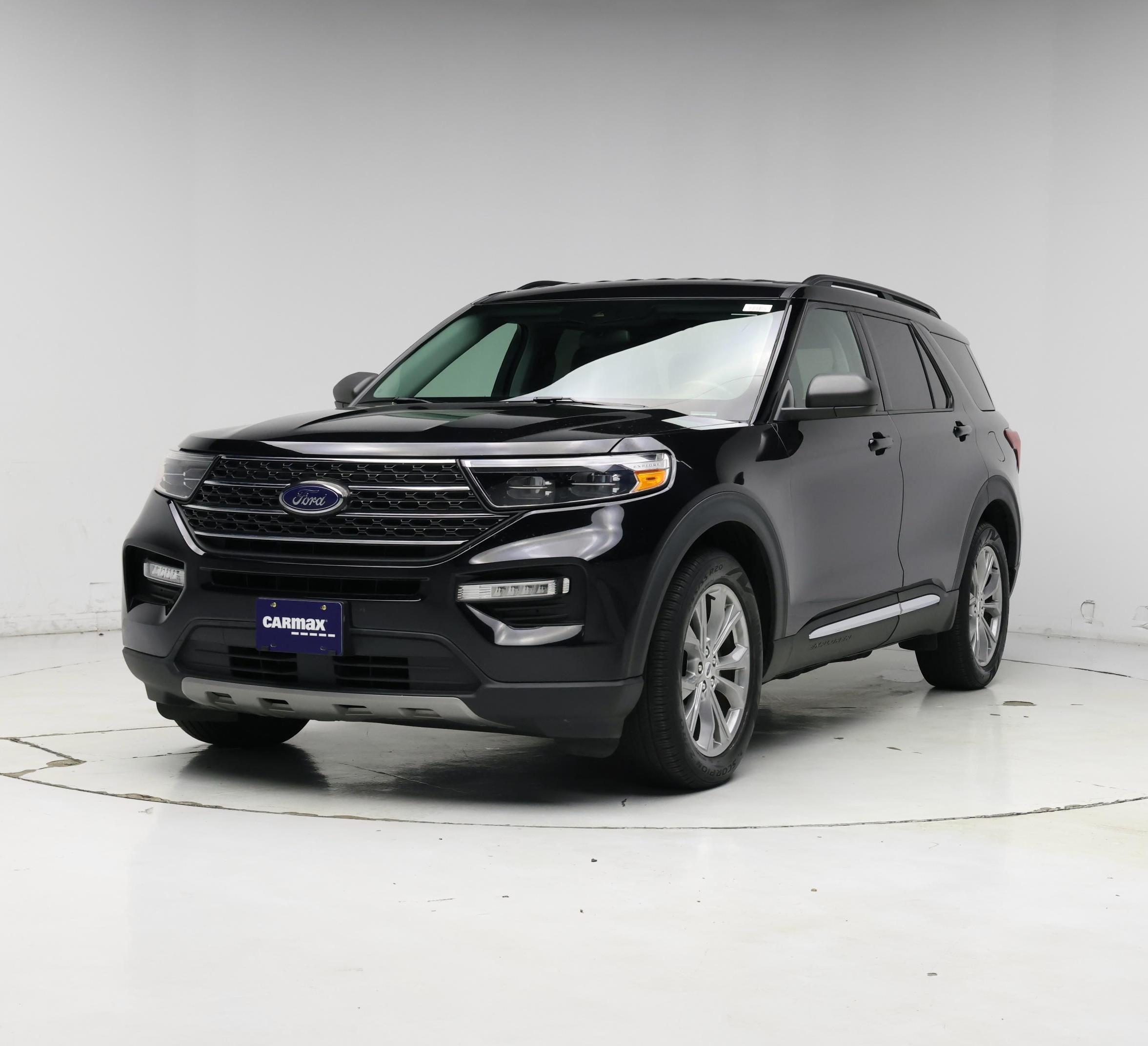 Thumbnail: 2022 Ford Explorer - 4