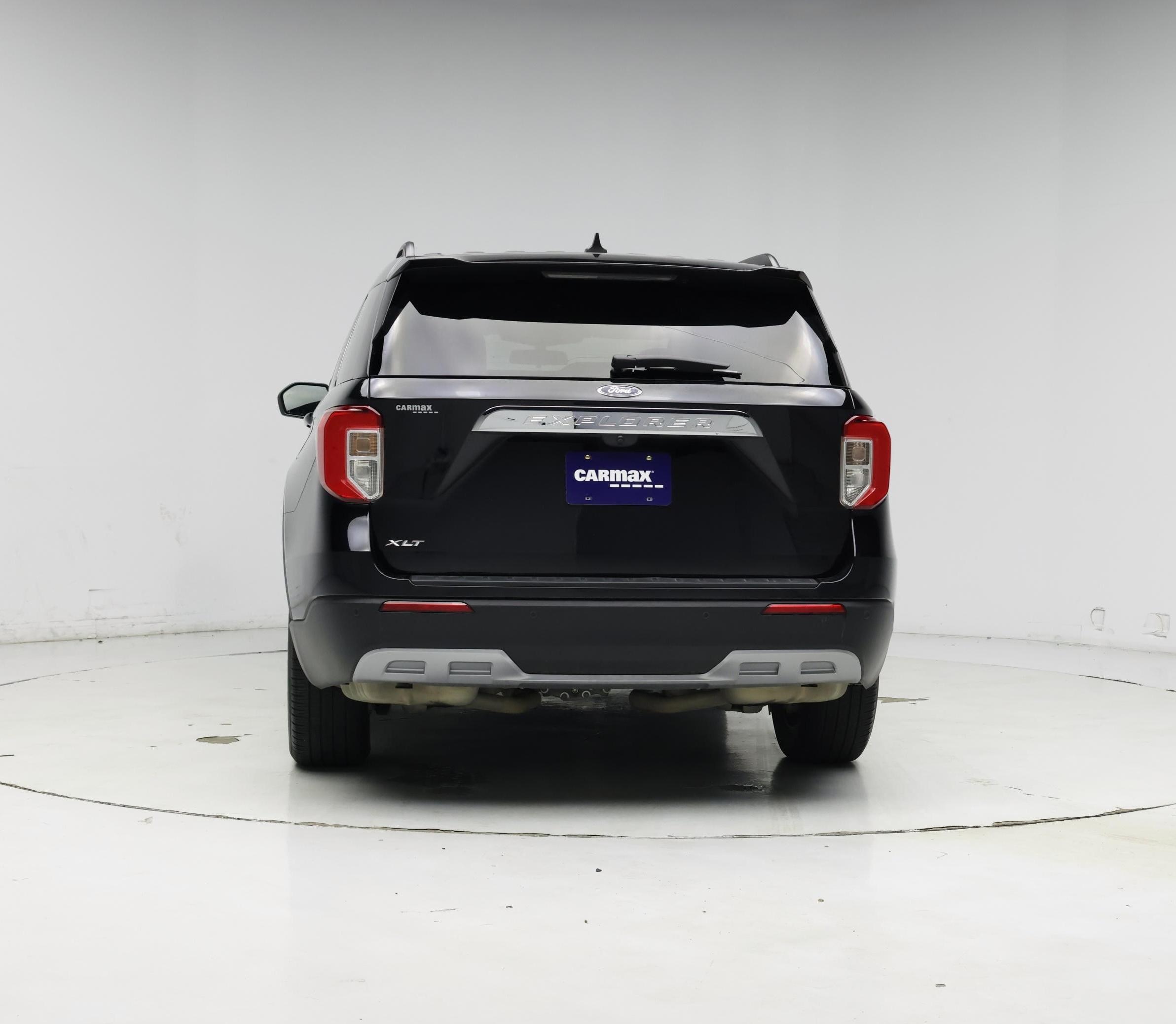 Thumbnail: 2022 Ford Explorer - 6