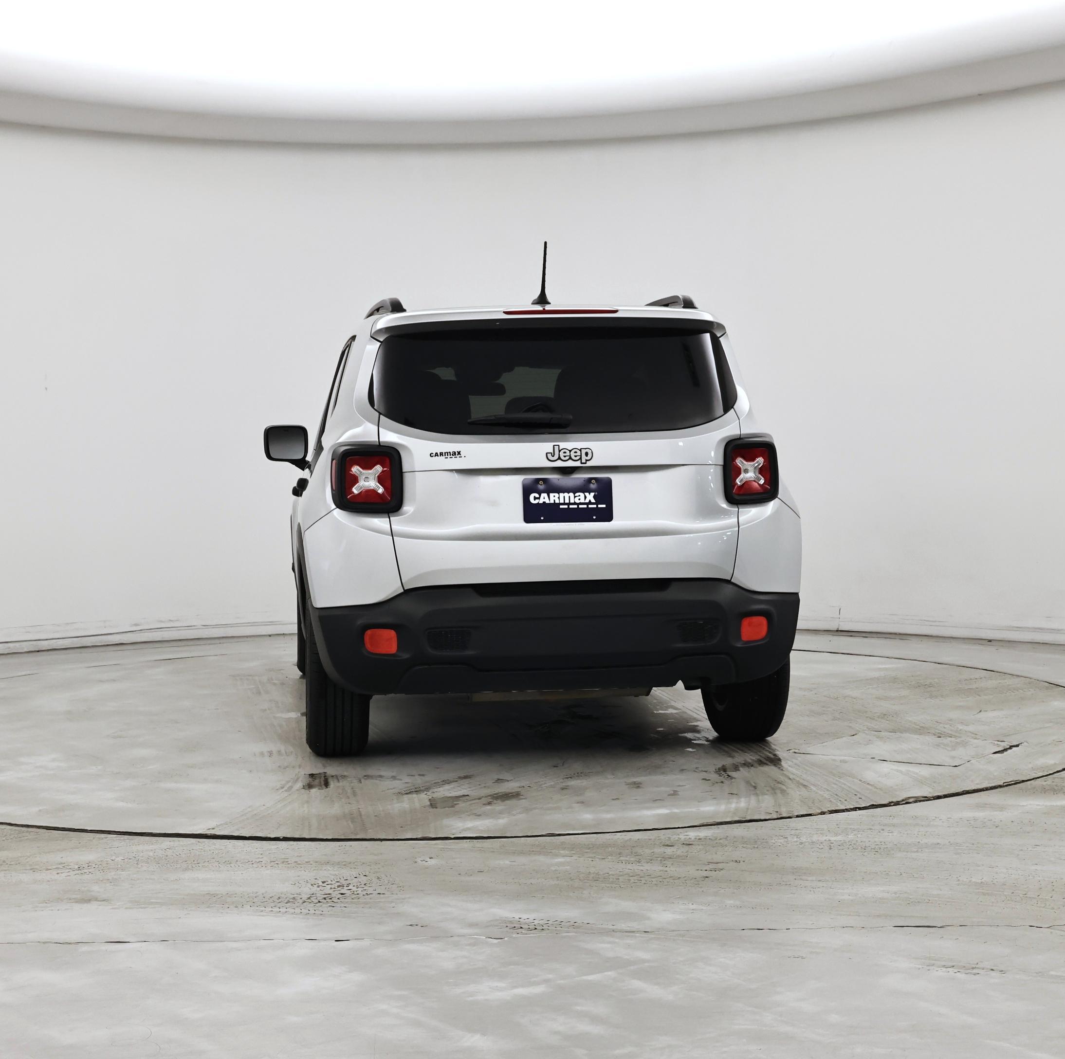 Thumbnail: 2017 Jeep Renegade - 6