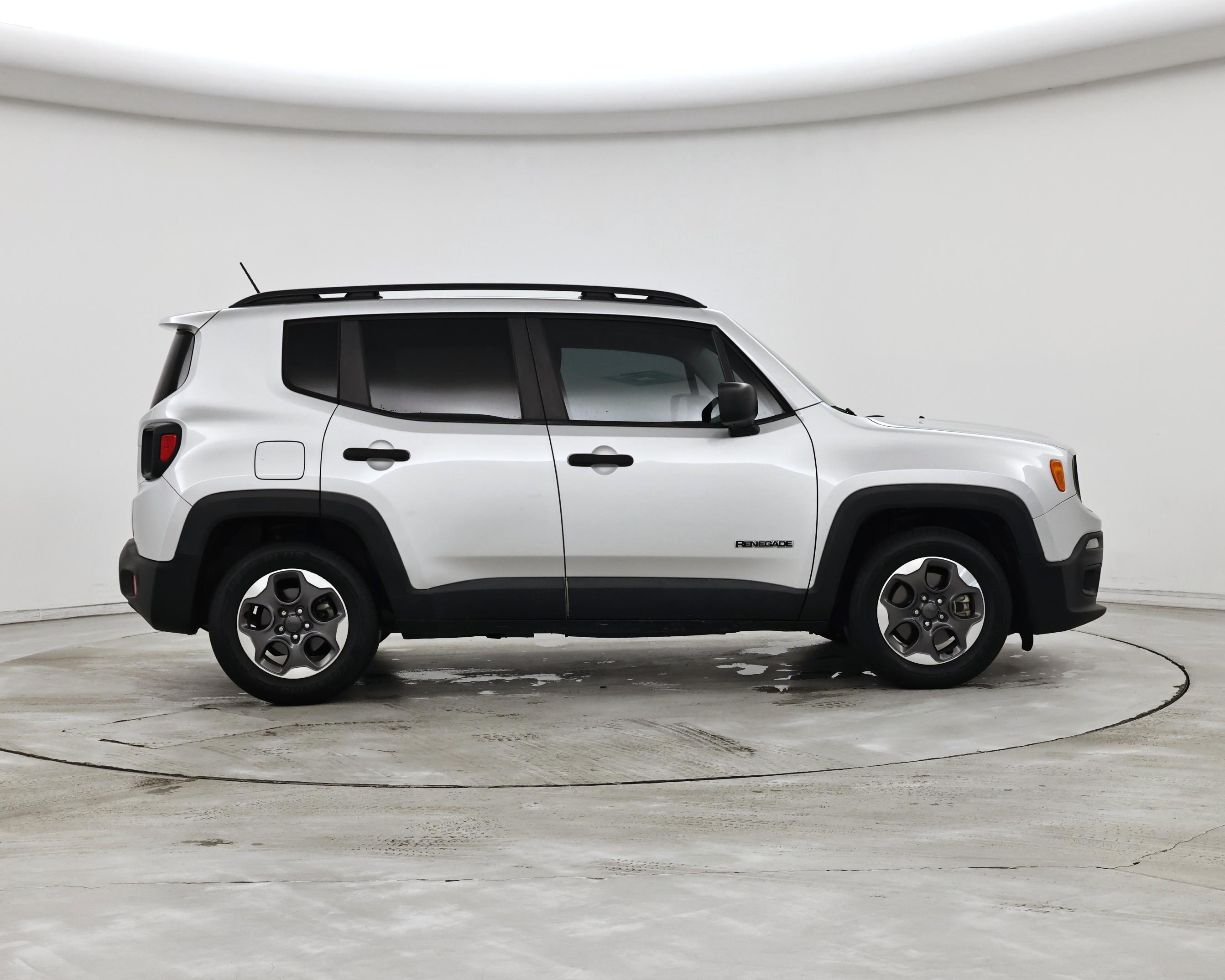 Thumbnail: 2017 Jeep Renegade - 7