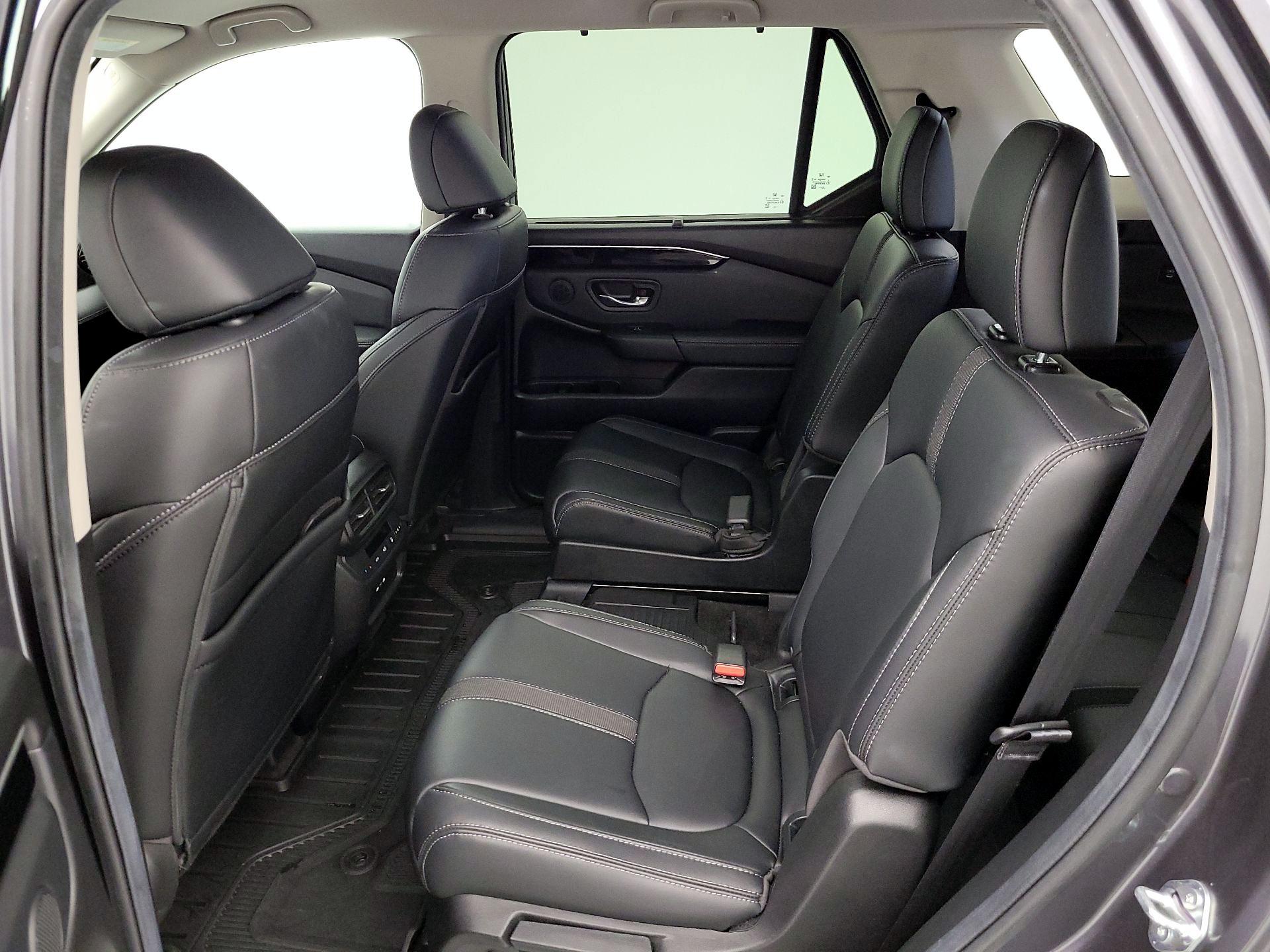 Thumbnail: 2025 Honda Pilot - 19