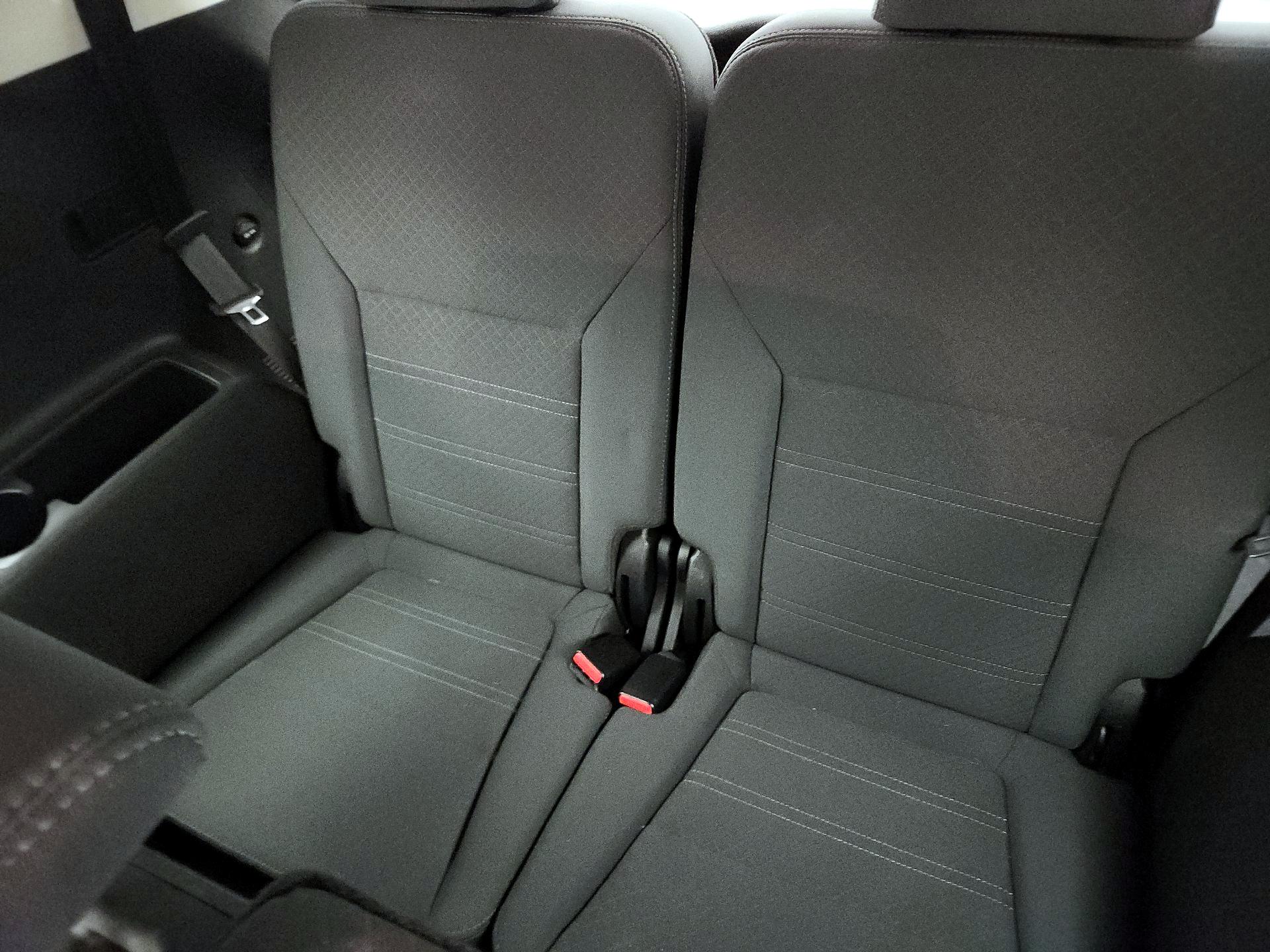 Thumbnail: 2017 Kia Sorento - 20